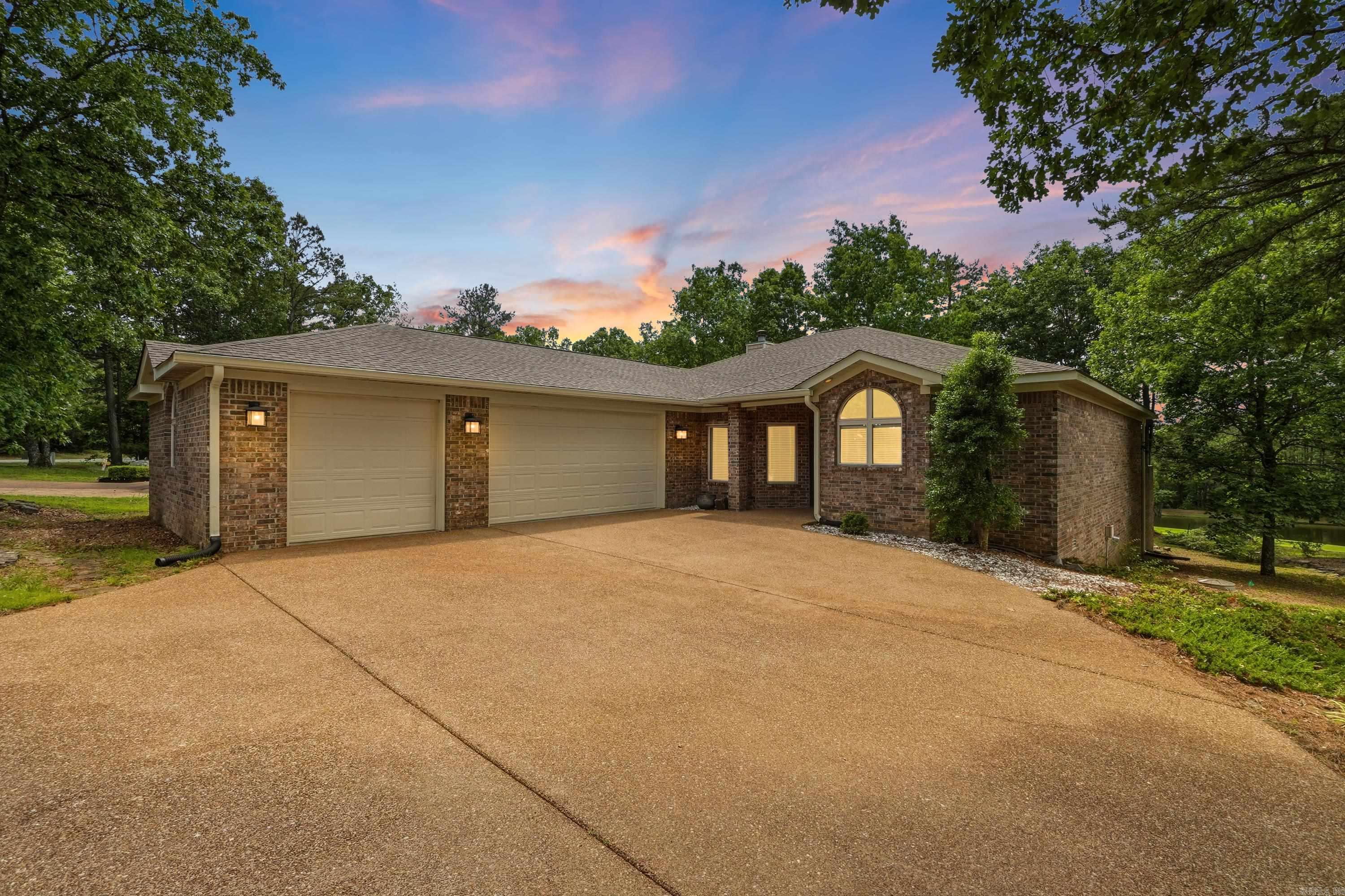 116 Fairway  Fairfield Bay, AR