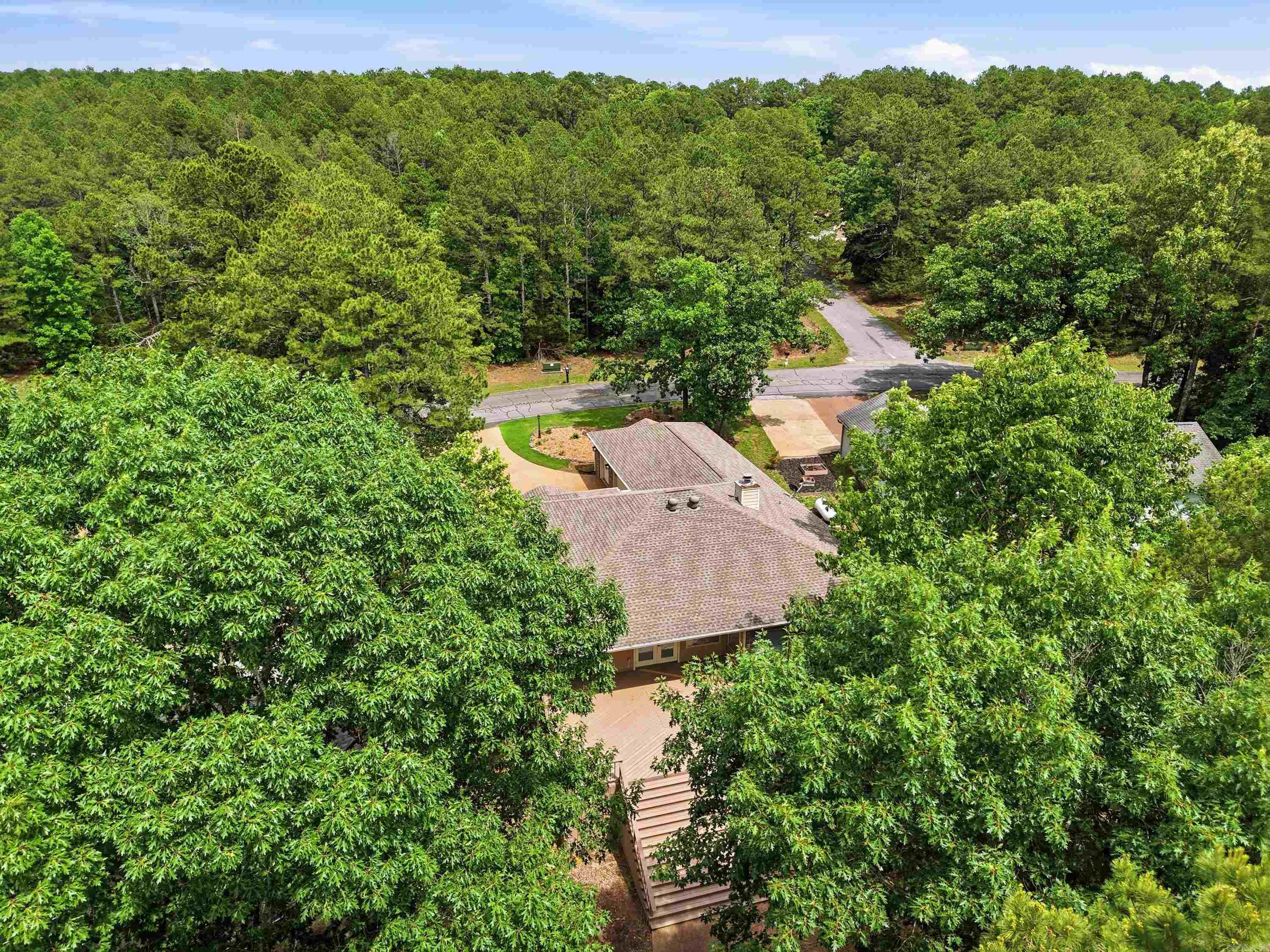 116 Fairway  Fairfield Bay, AR
