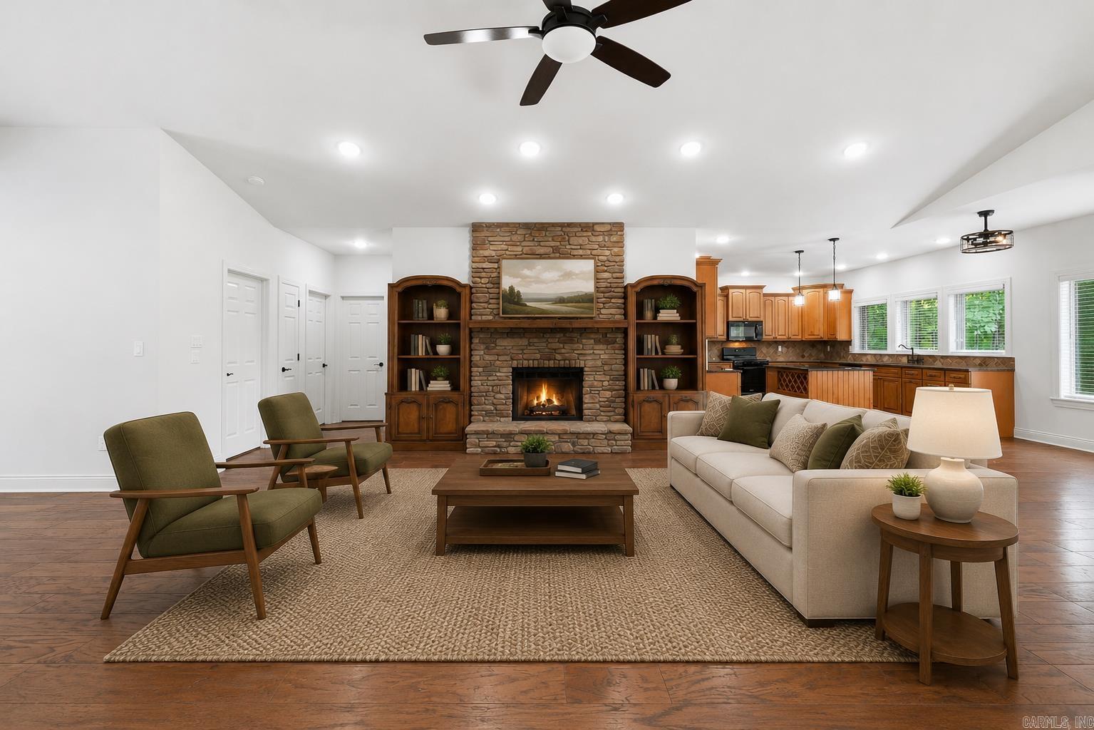 116 Fairway  Fairfield Bay, AR