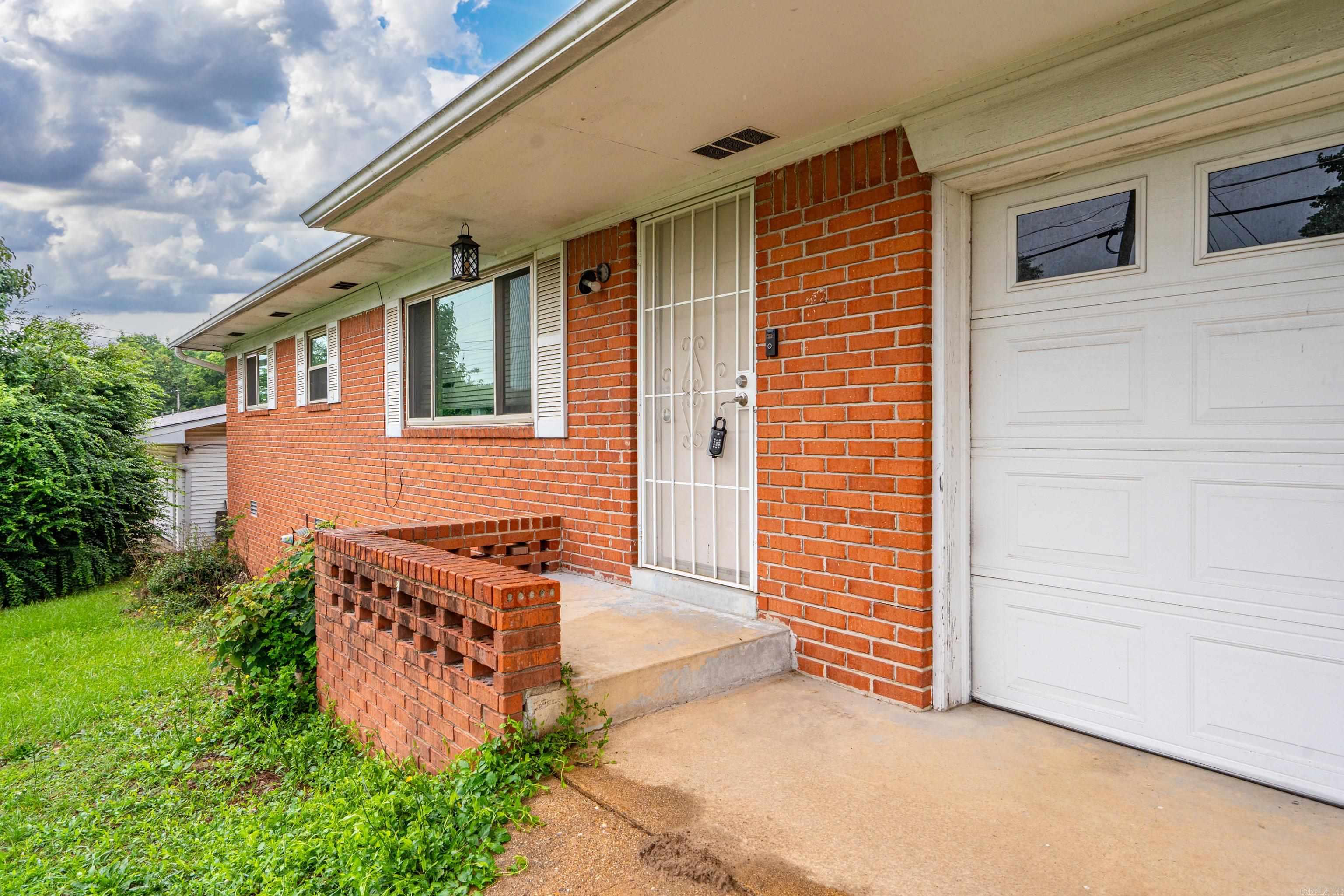 2108 Hobson Ave  Hot Springs, AR