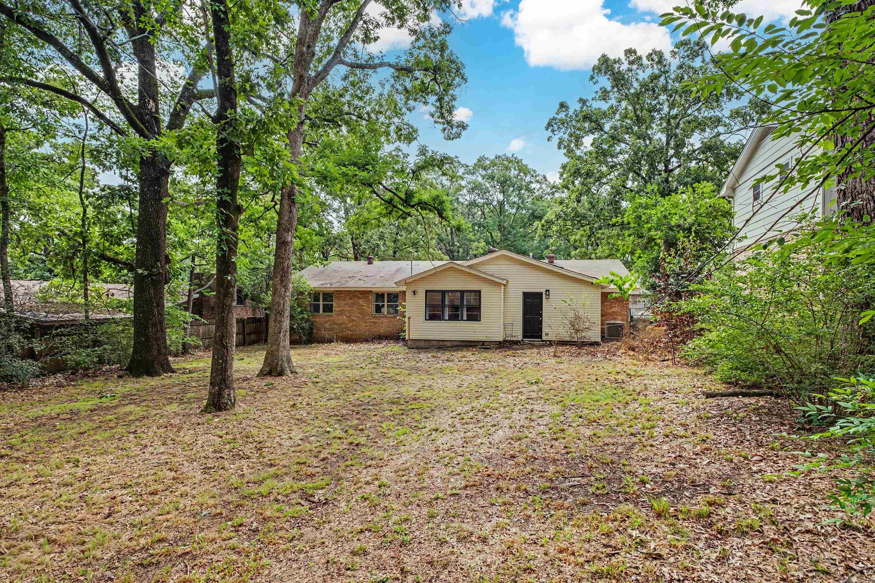 4 Sallisaw Circle  North Little Rock, AR