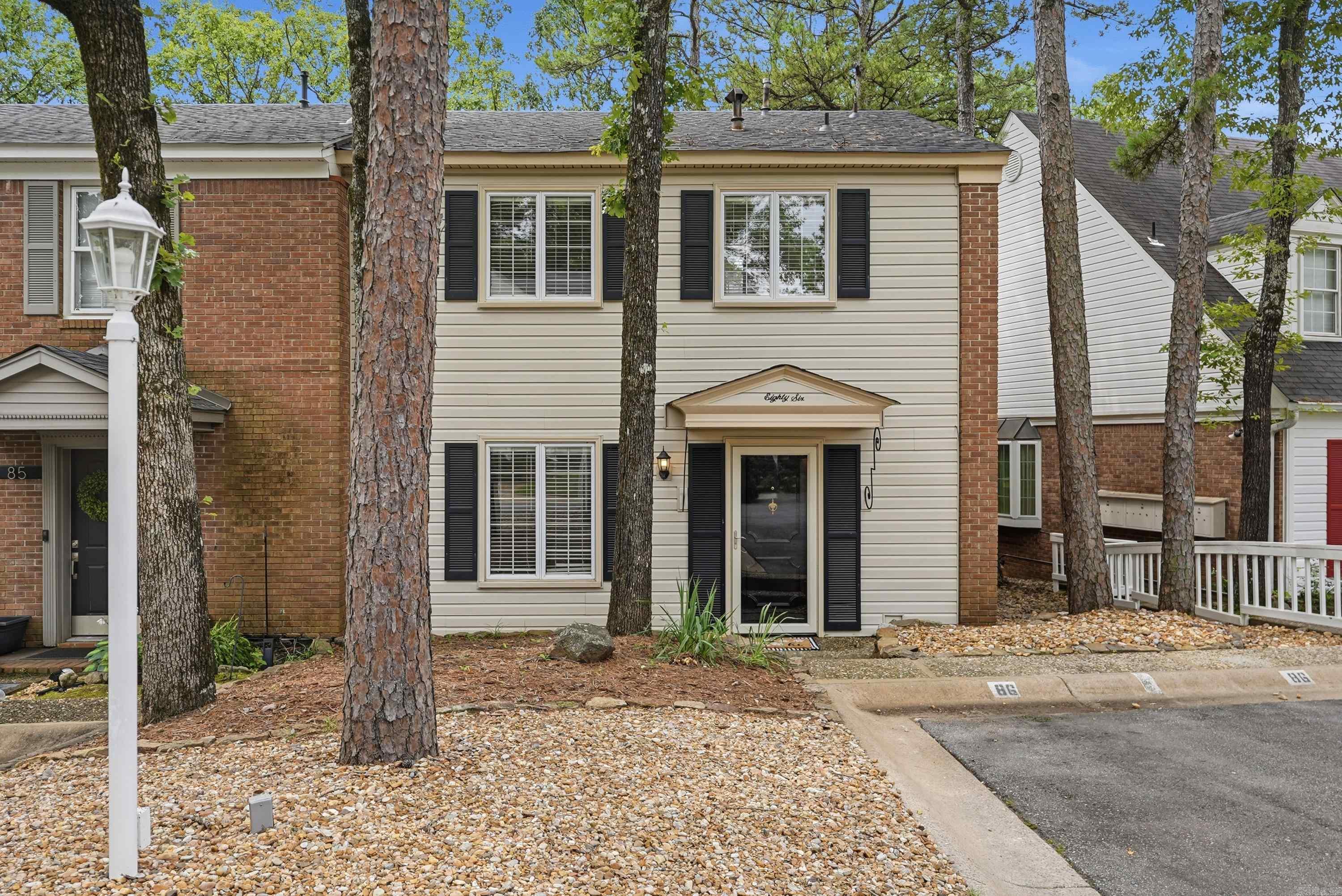 86 Kingsbridge Way Little Rock, AR 72212
