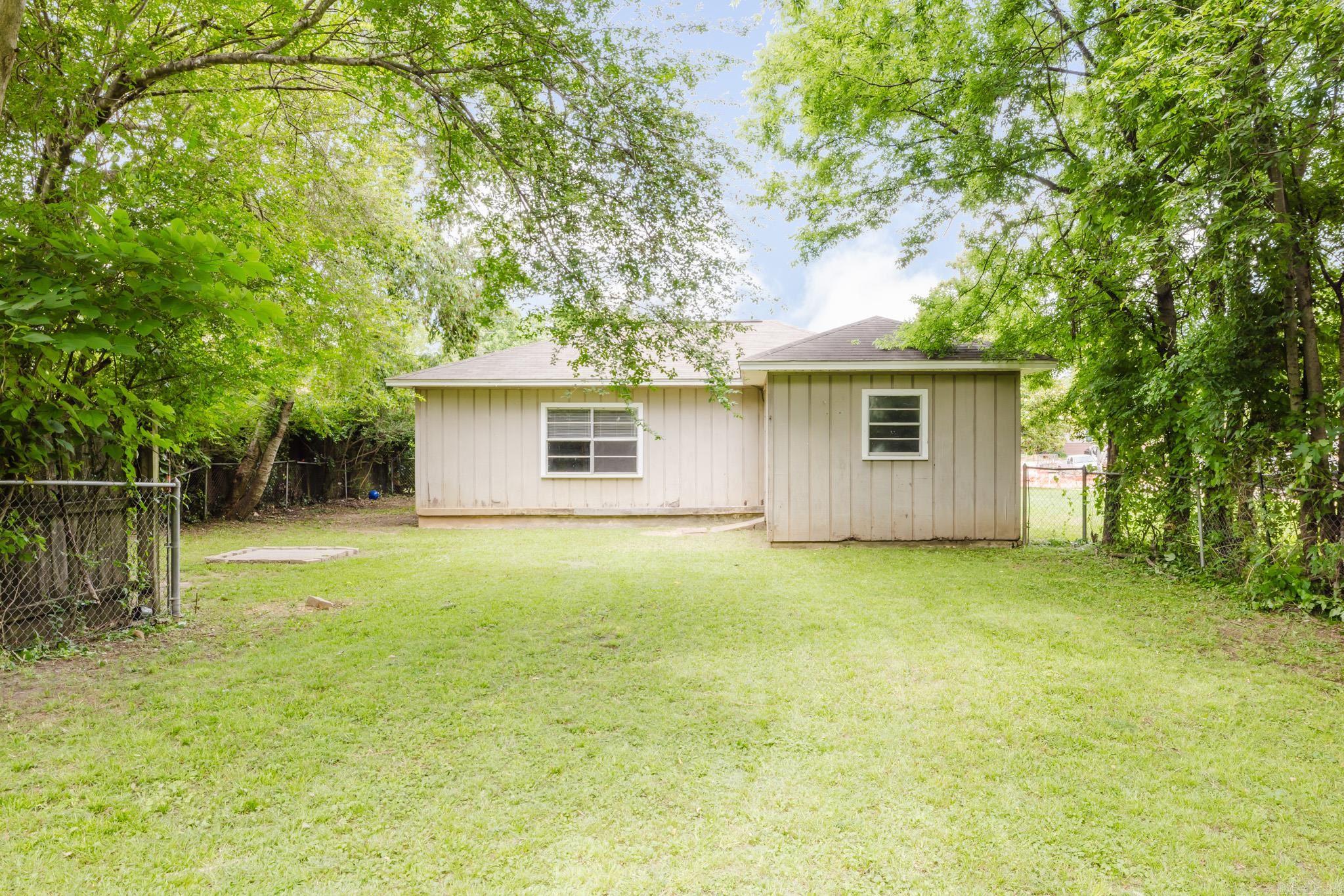 316 W Conway St  Benton, AR