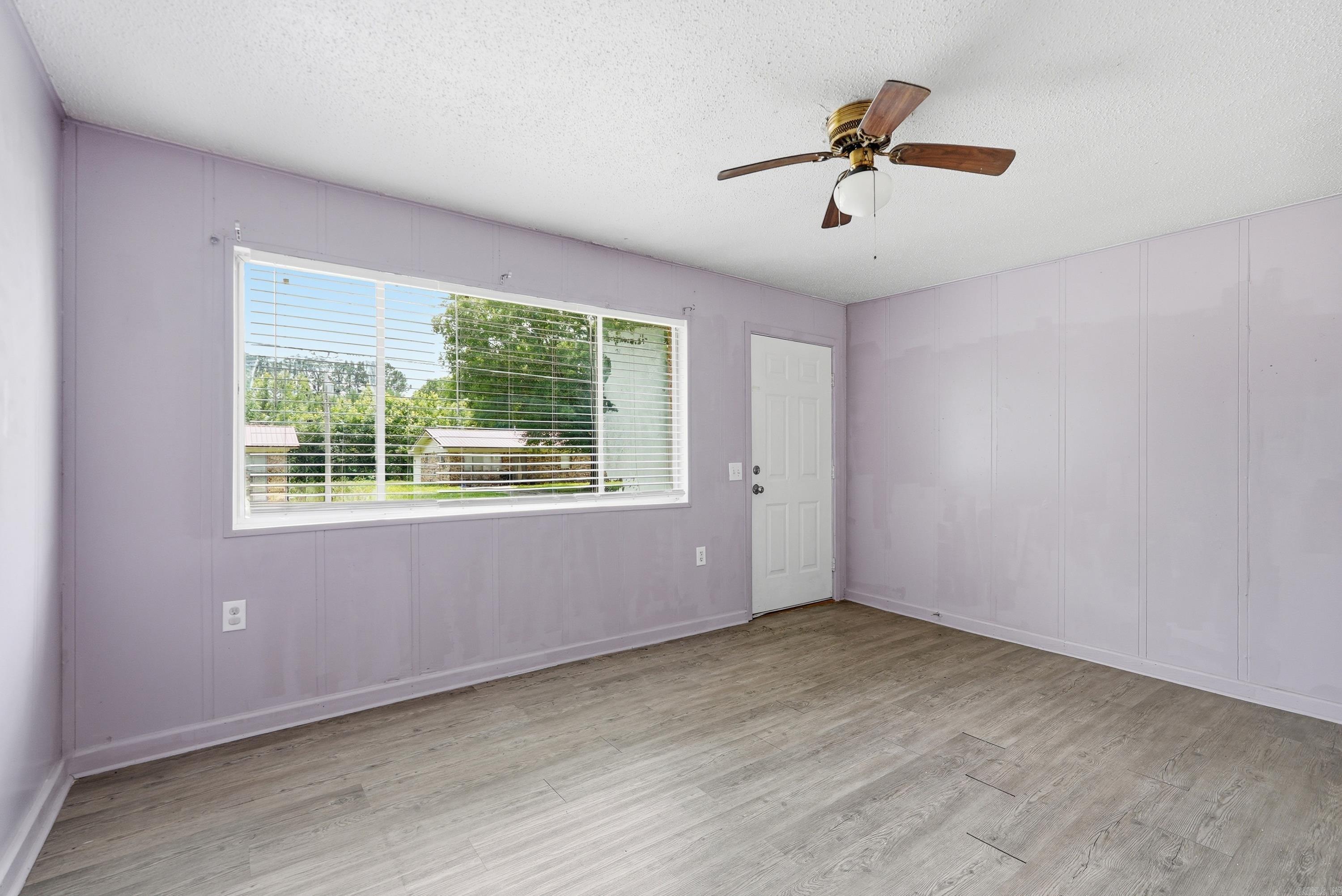 2114 keathley  Conway, AR