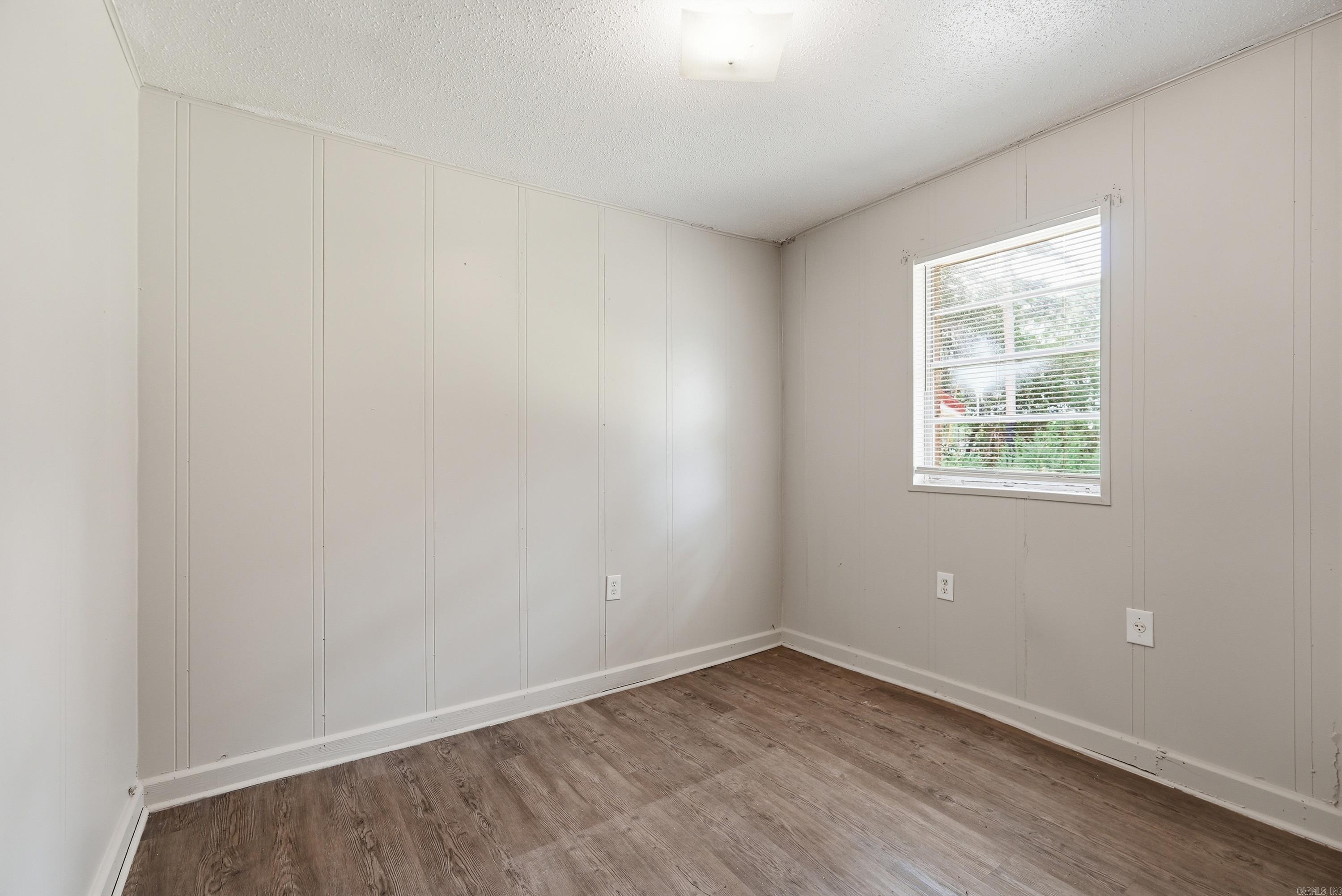2114 keathley  Conway, AR