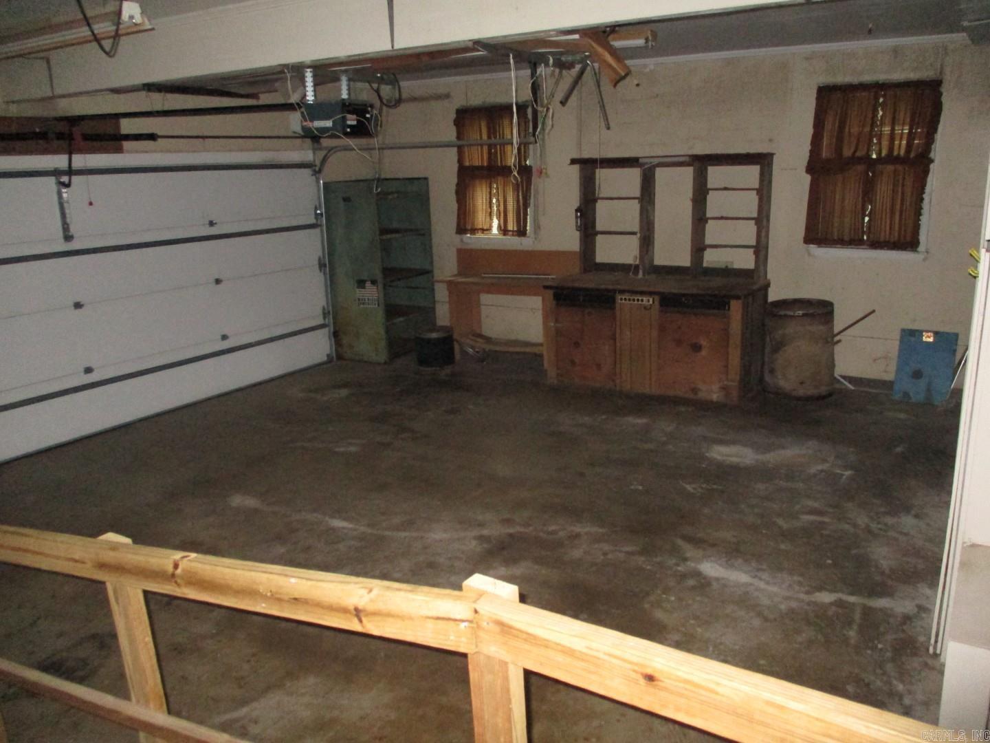 501 Brookridge Dr Camden, AR 71701