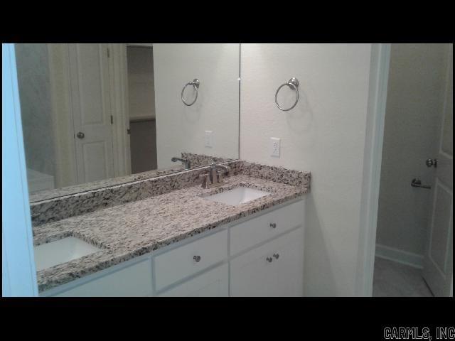120 Nantucket  Maumelle, AR