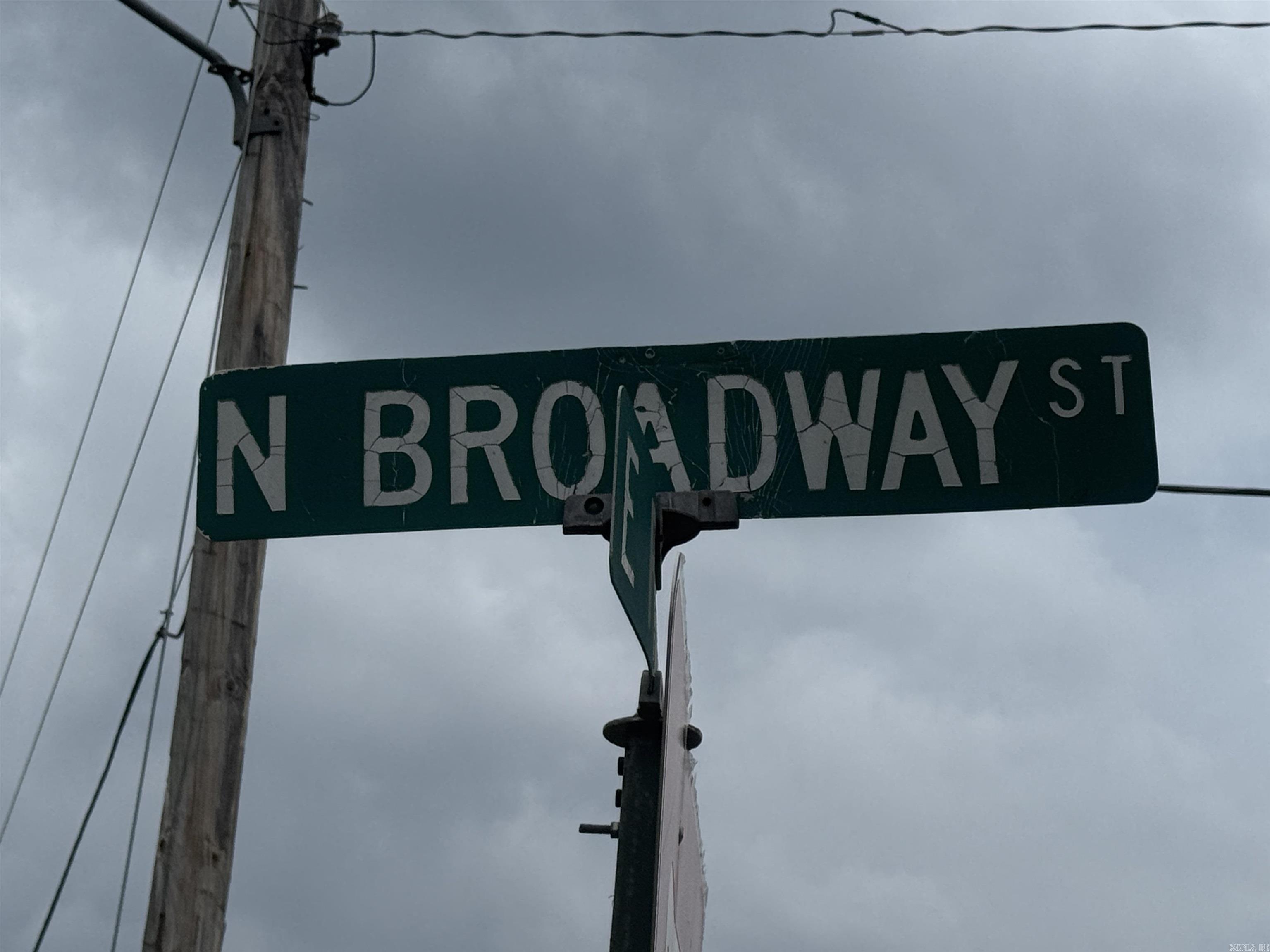 00 NO. BROADWAY  Heber Springs, AR