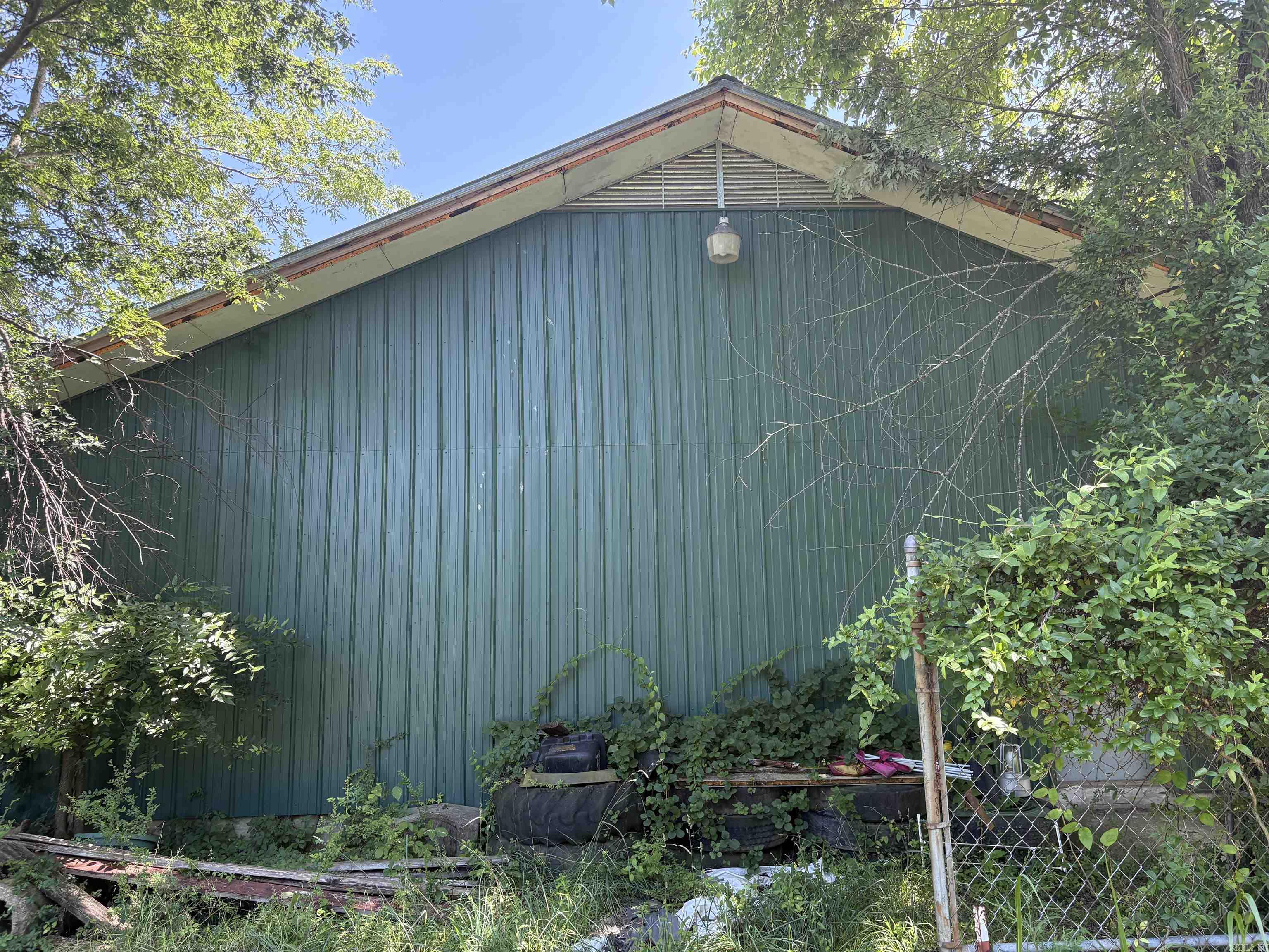 147 Central  Flippin, AR