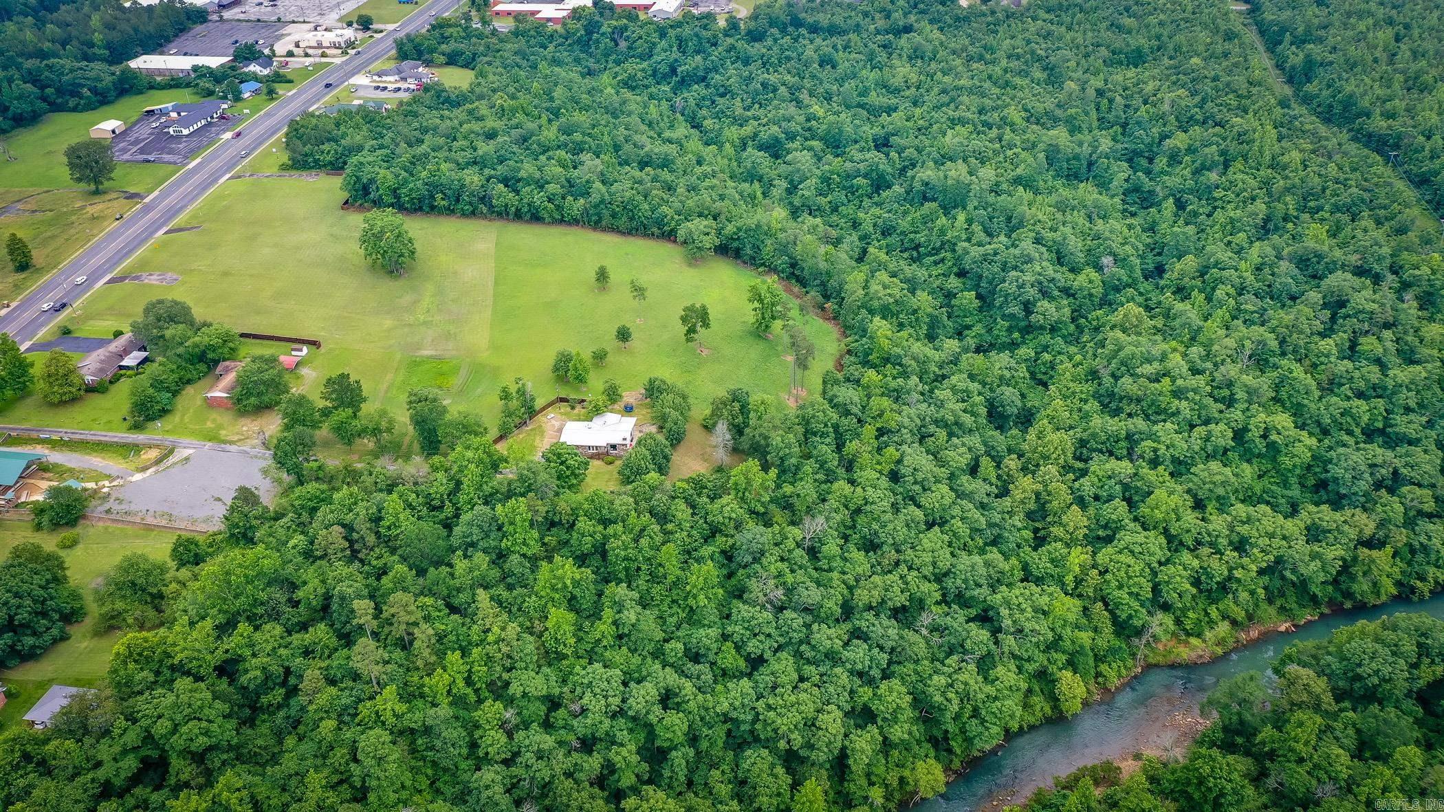 1174 Highway 65 S  Clinton, AR