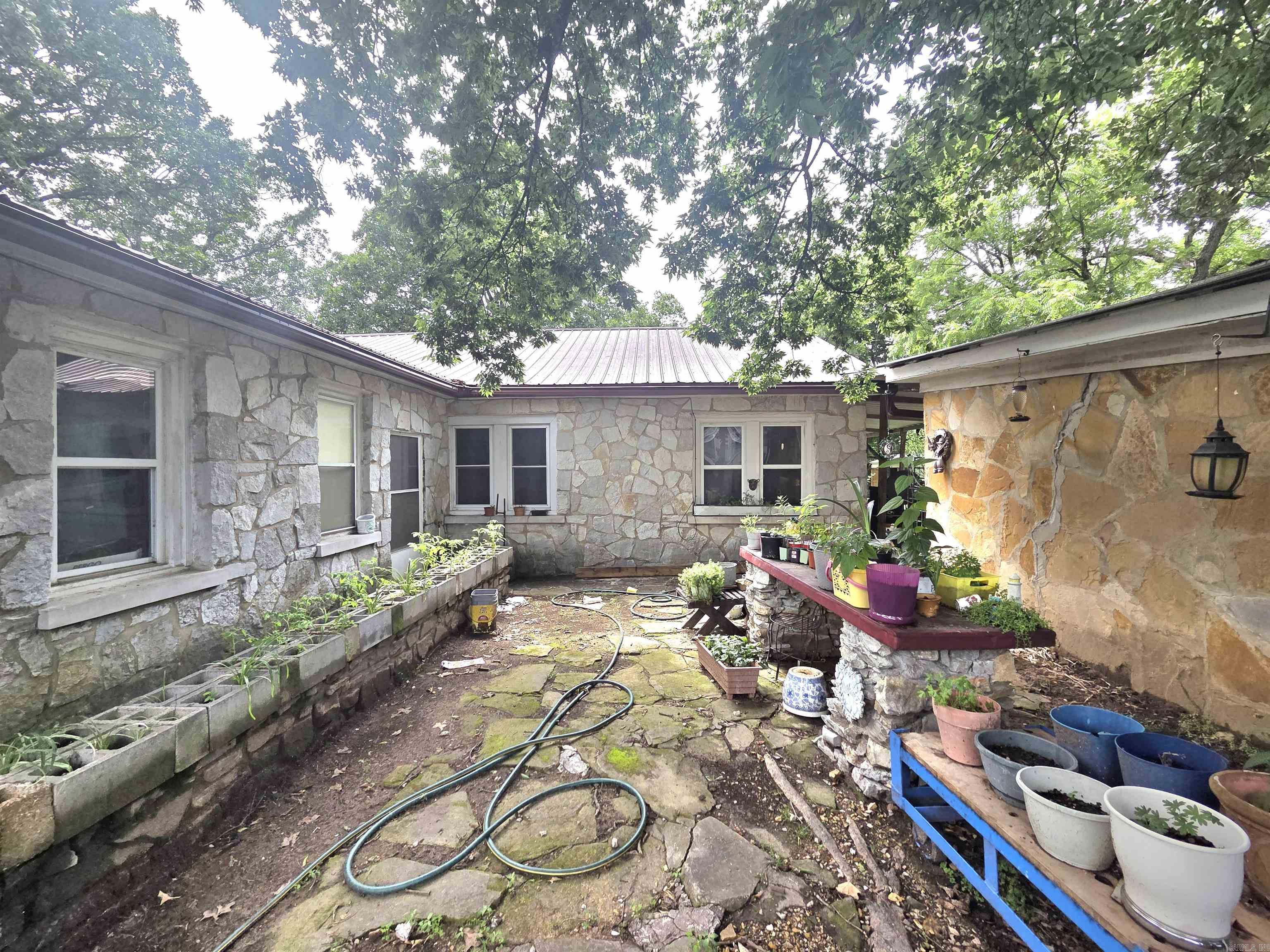 708 Parks  Mountain View, AR