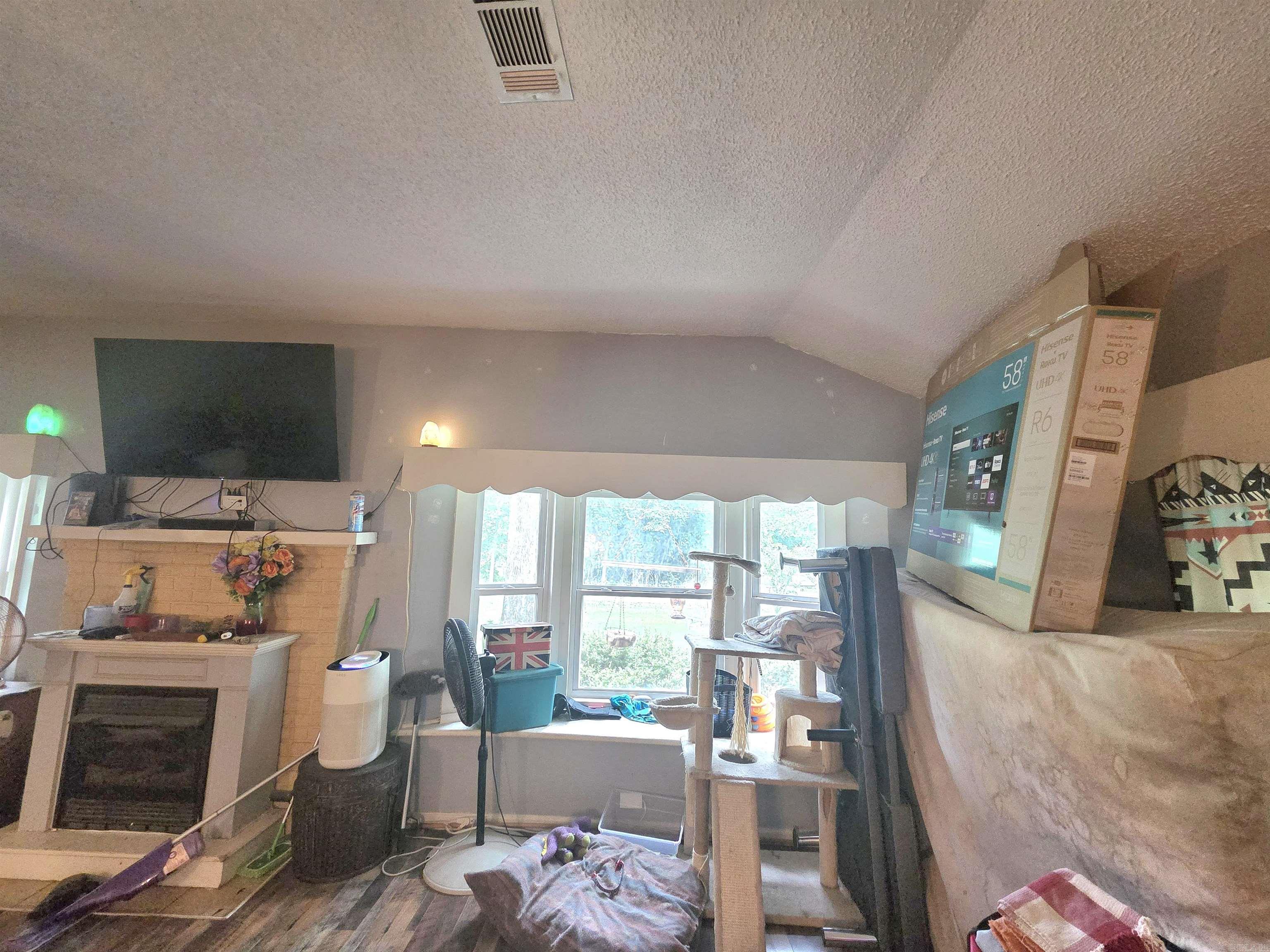 708 Parks  Mountain View, AR