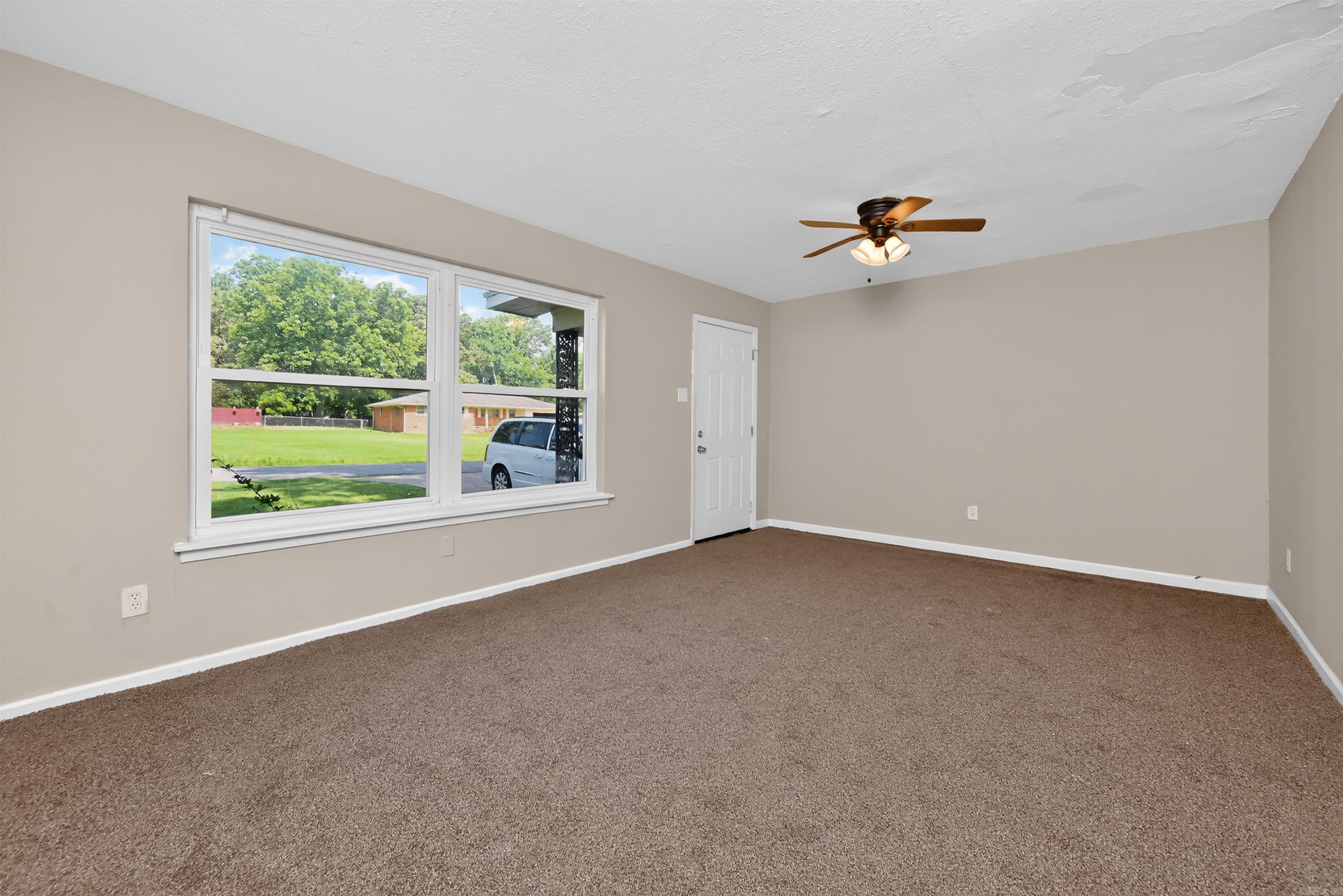 40 Regency Cir  Little Rock, AR