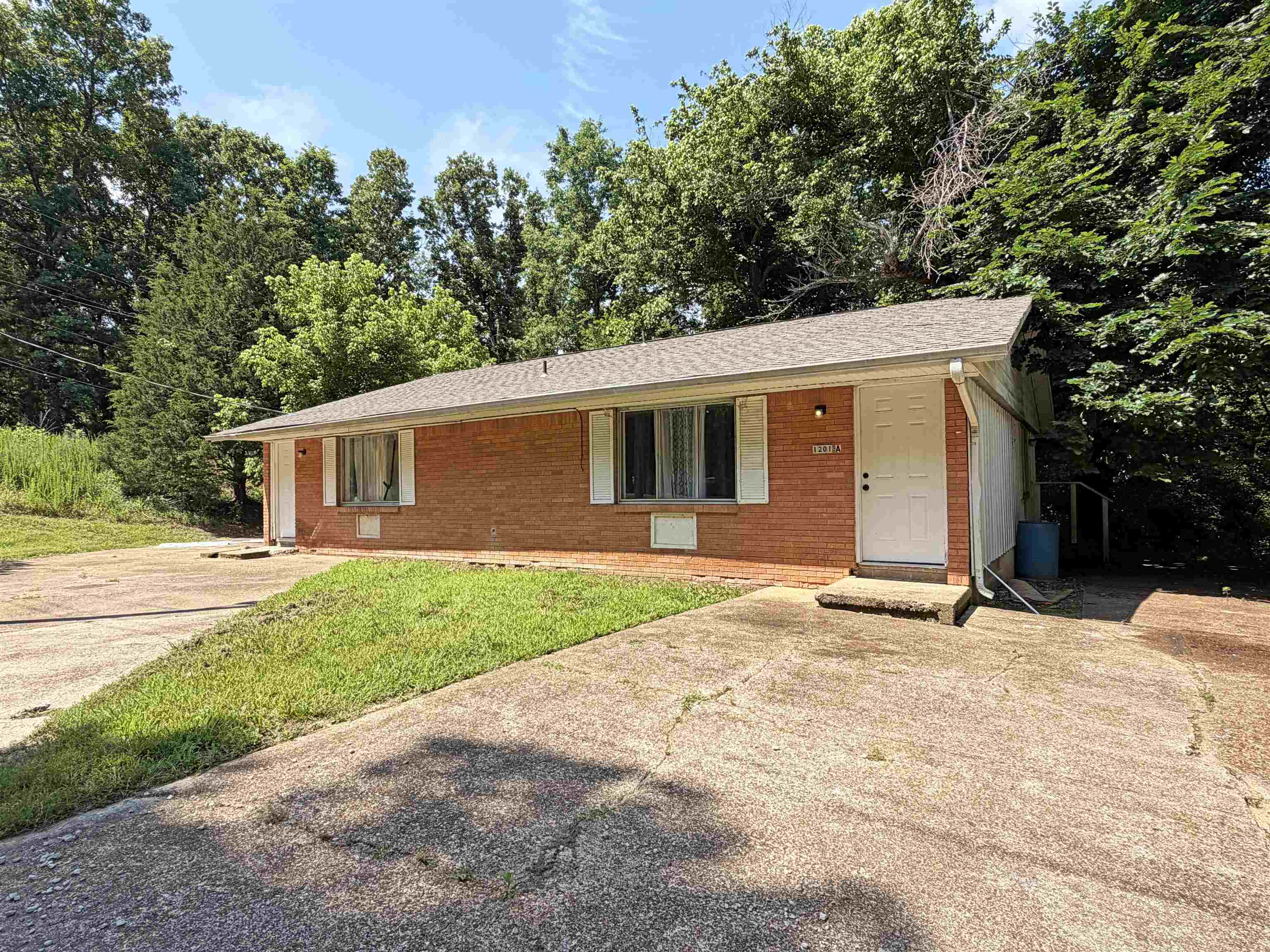 1201 Nightingale Cir  Horseshoe Bend, AR