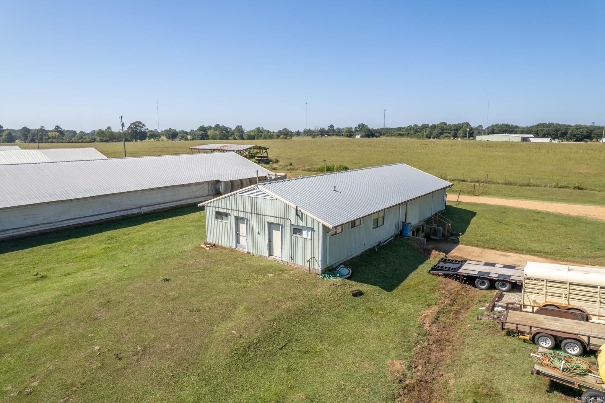 389 N Highway 174  Hope, AR