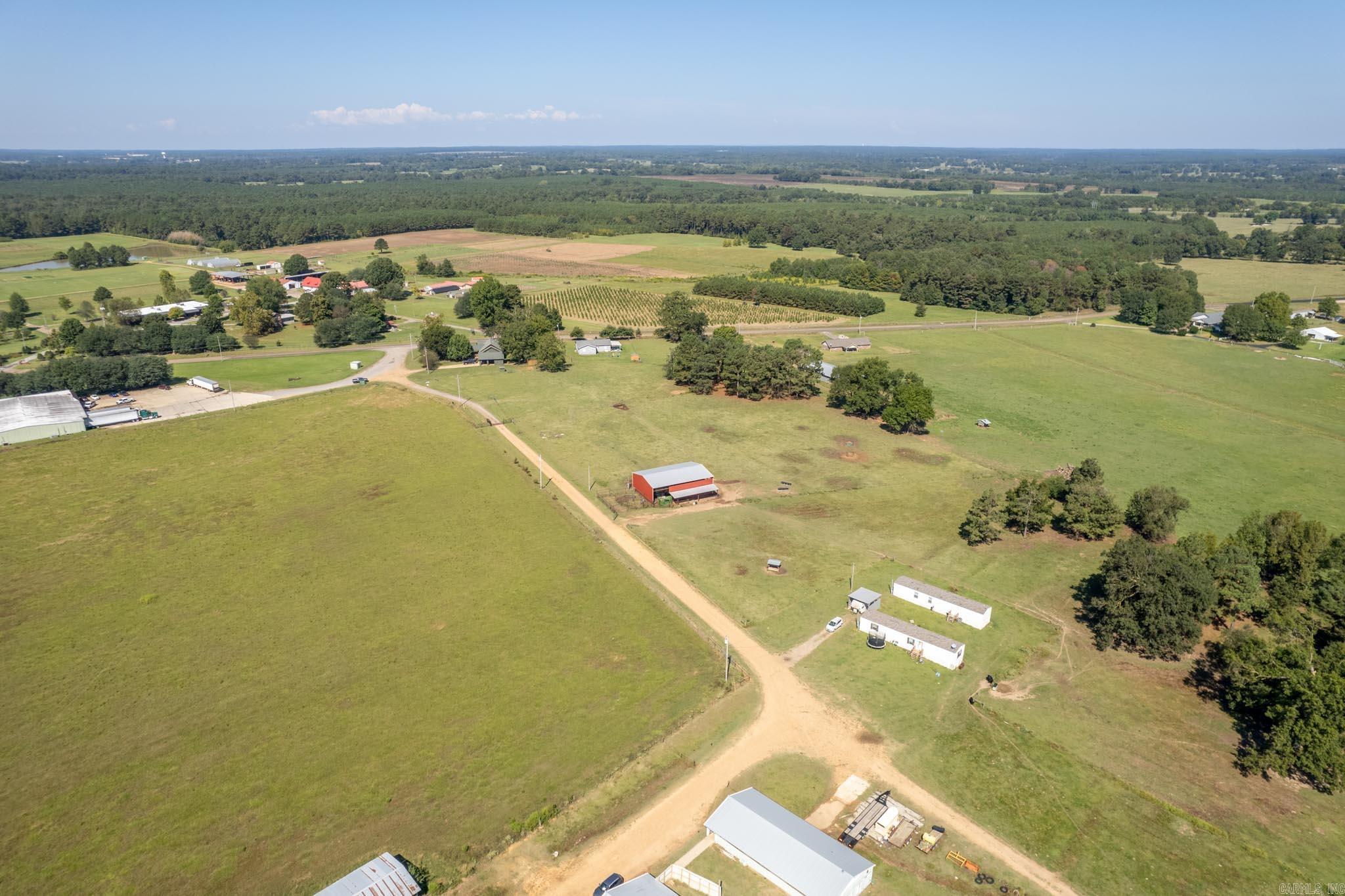 389 N Highway 174  Hope, AR