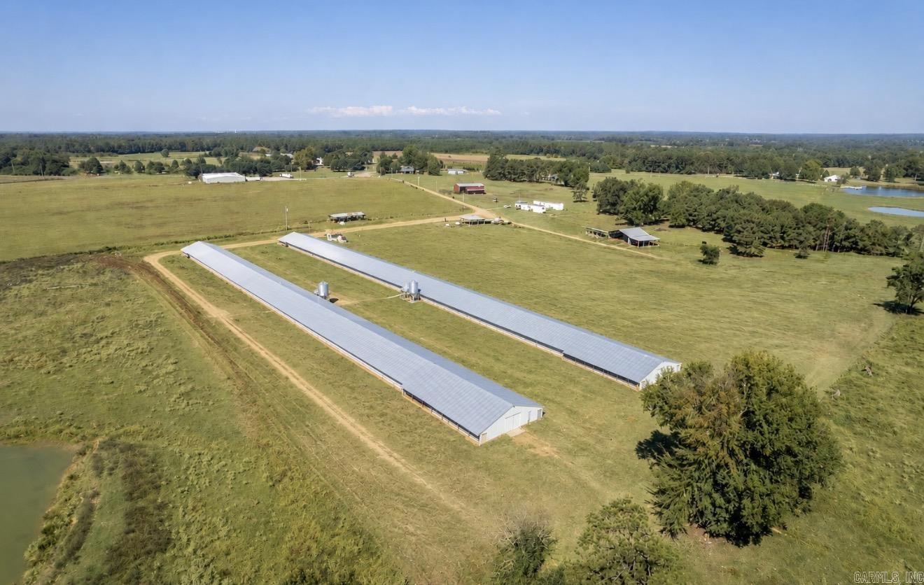 389 N Highway 174  Hope, AR