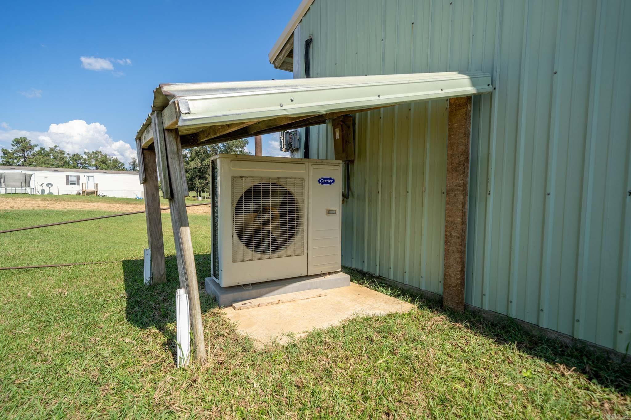 389 N Highway 174  Hope, AR