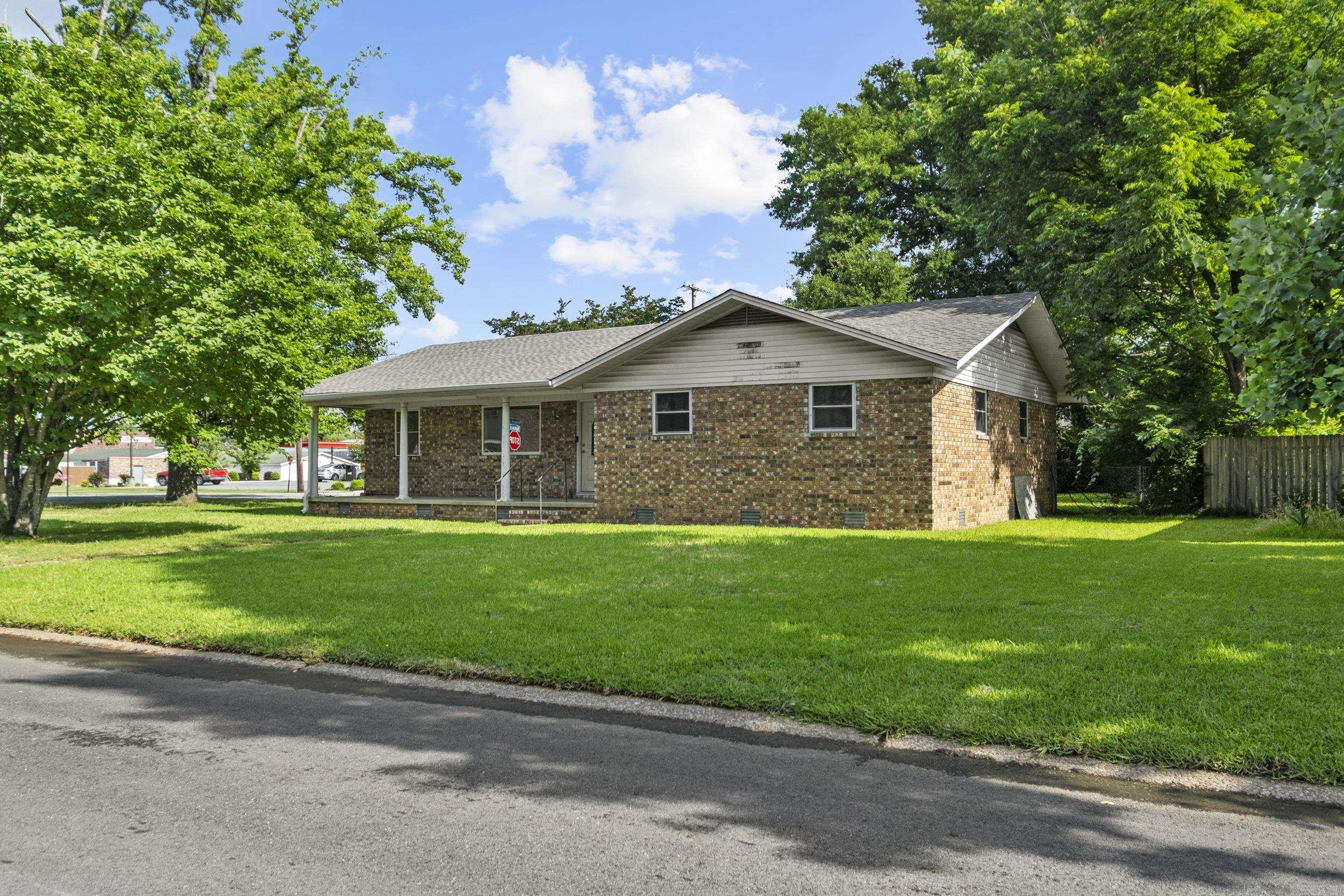 76 Mohawk  Searcy, AR