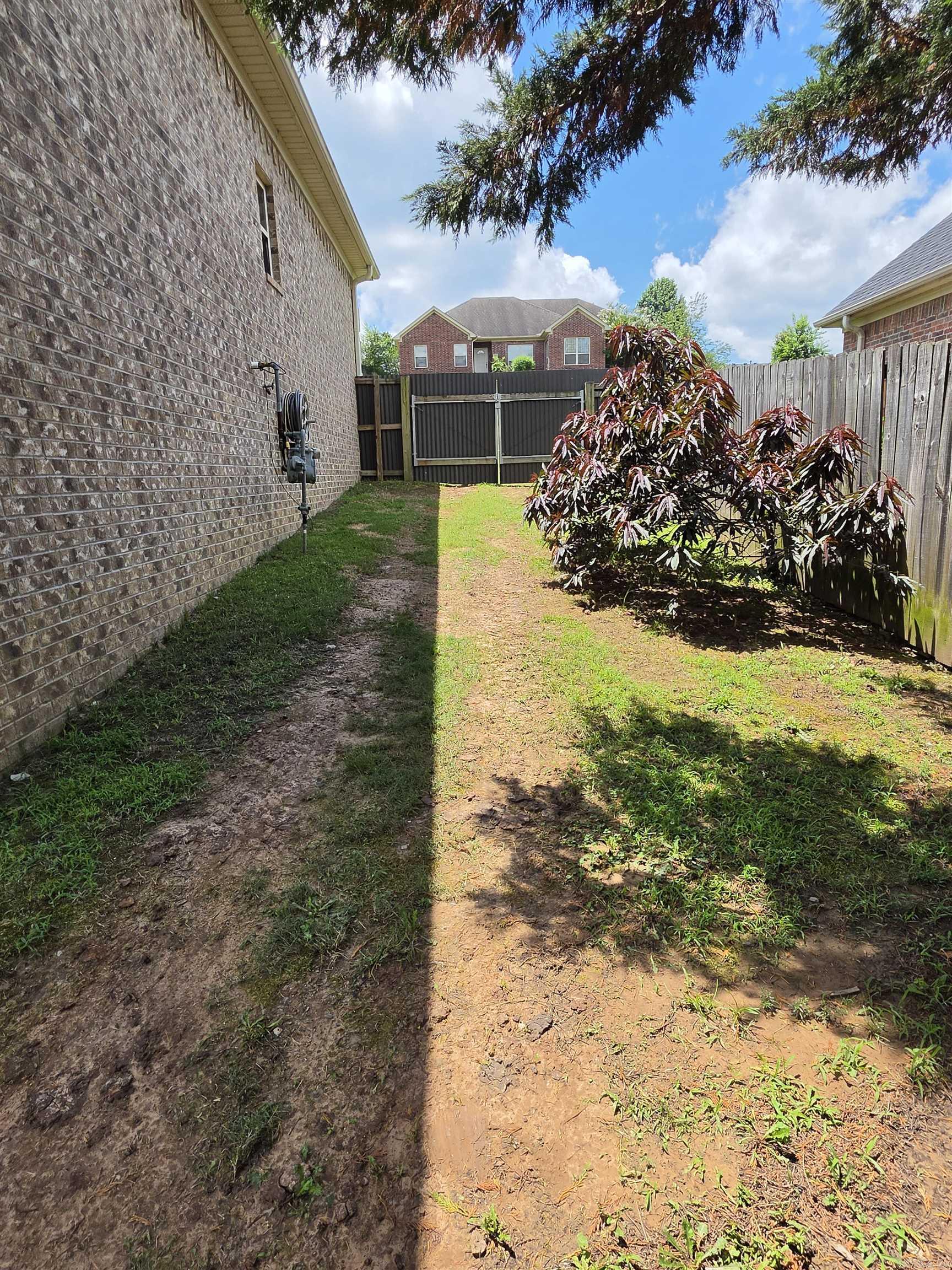 15516 Hartford  Little Rock, AR