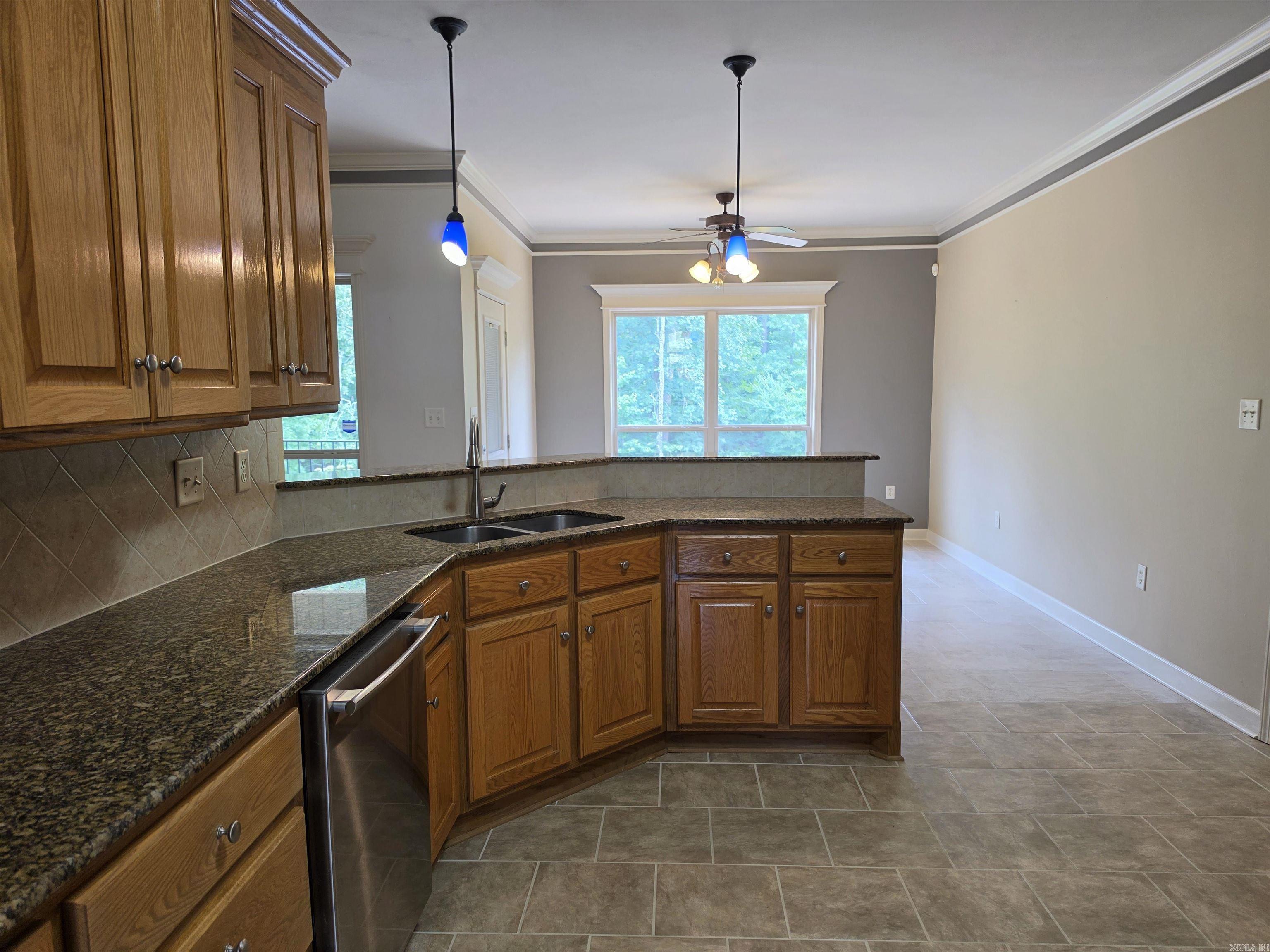 15516 Hartford  Little Rock, AR
