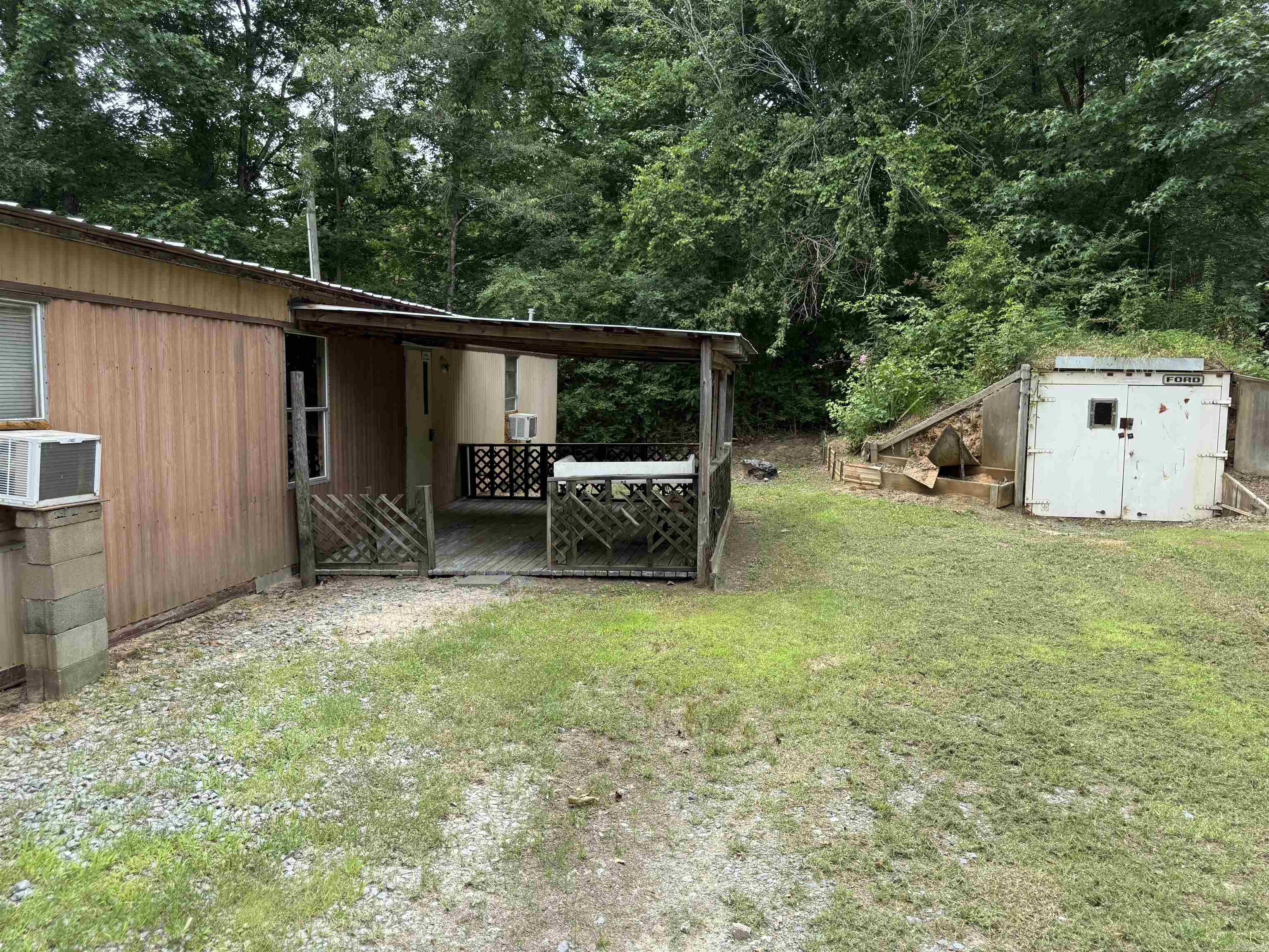 6824 Myrtle  Little Rock, AR