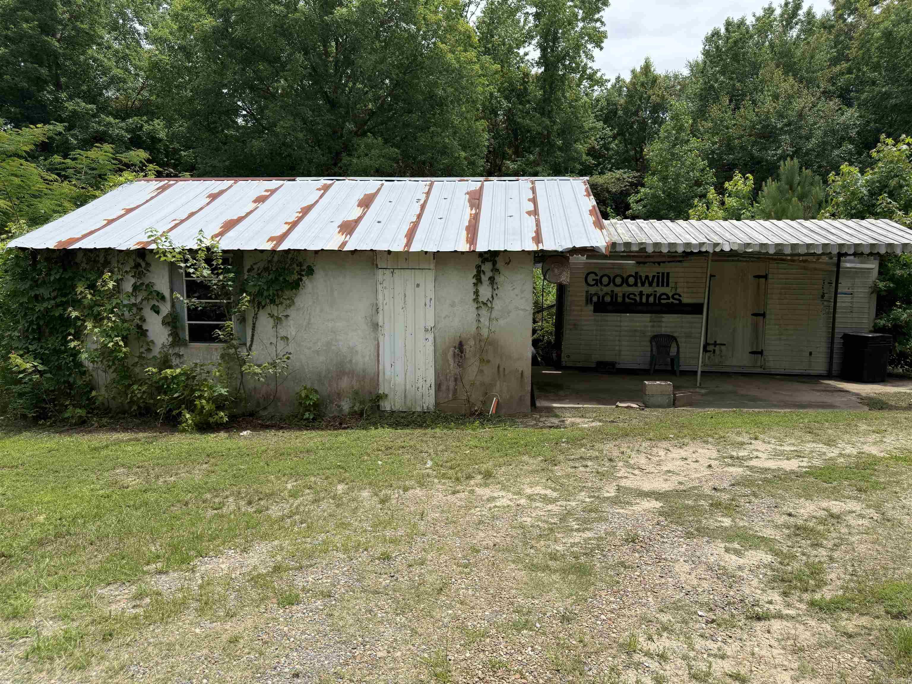 6824 Myrtle  Little Rock, AR