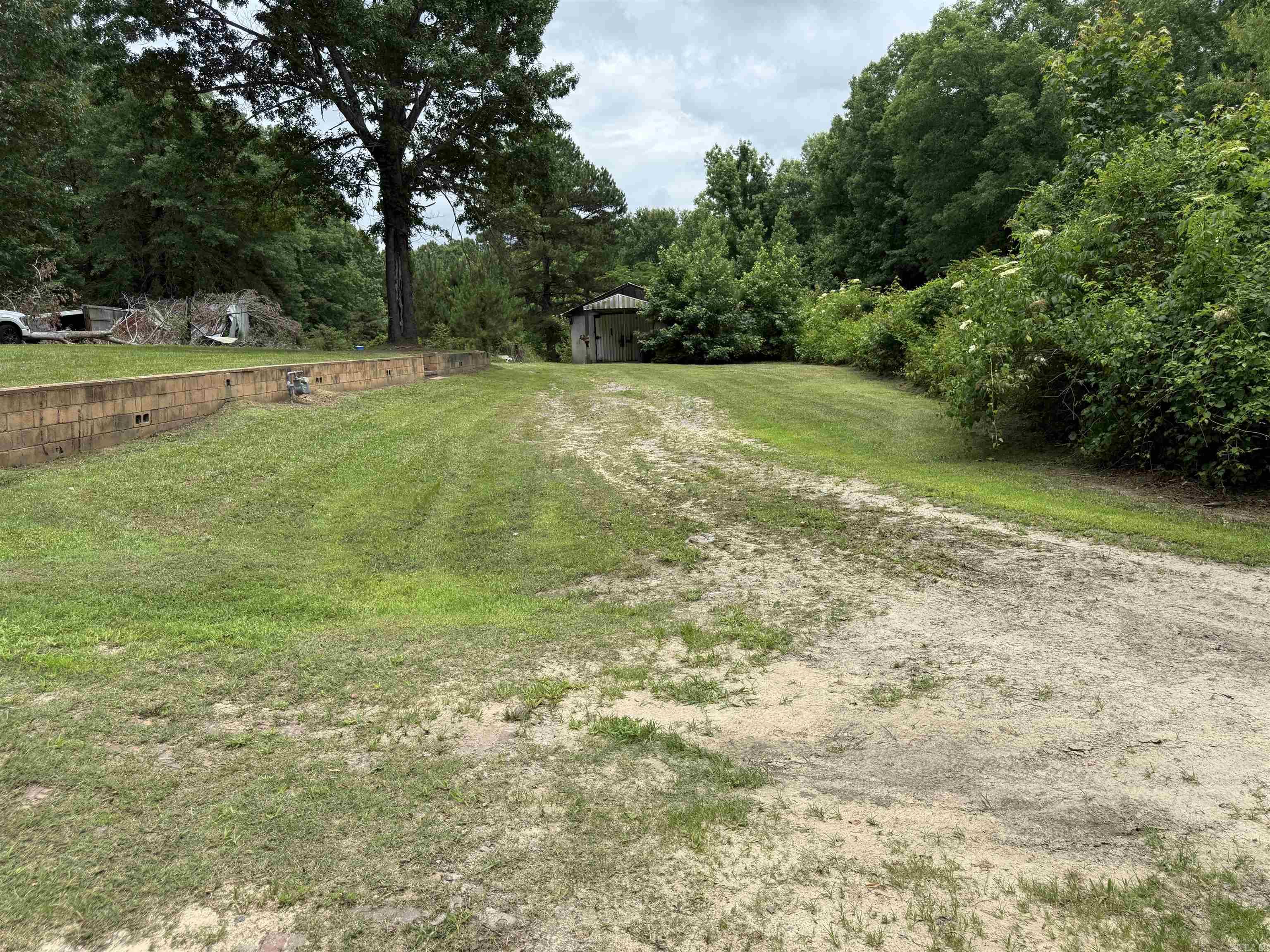 6824 Myrtle  Little Rock, AR
