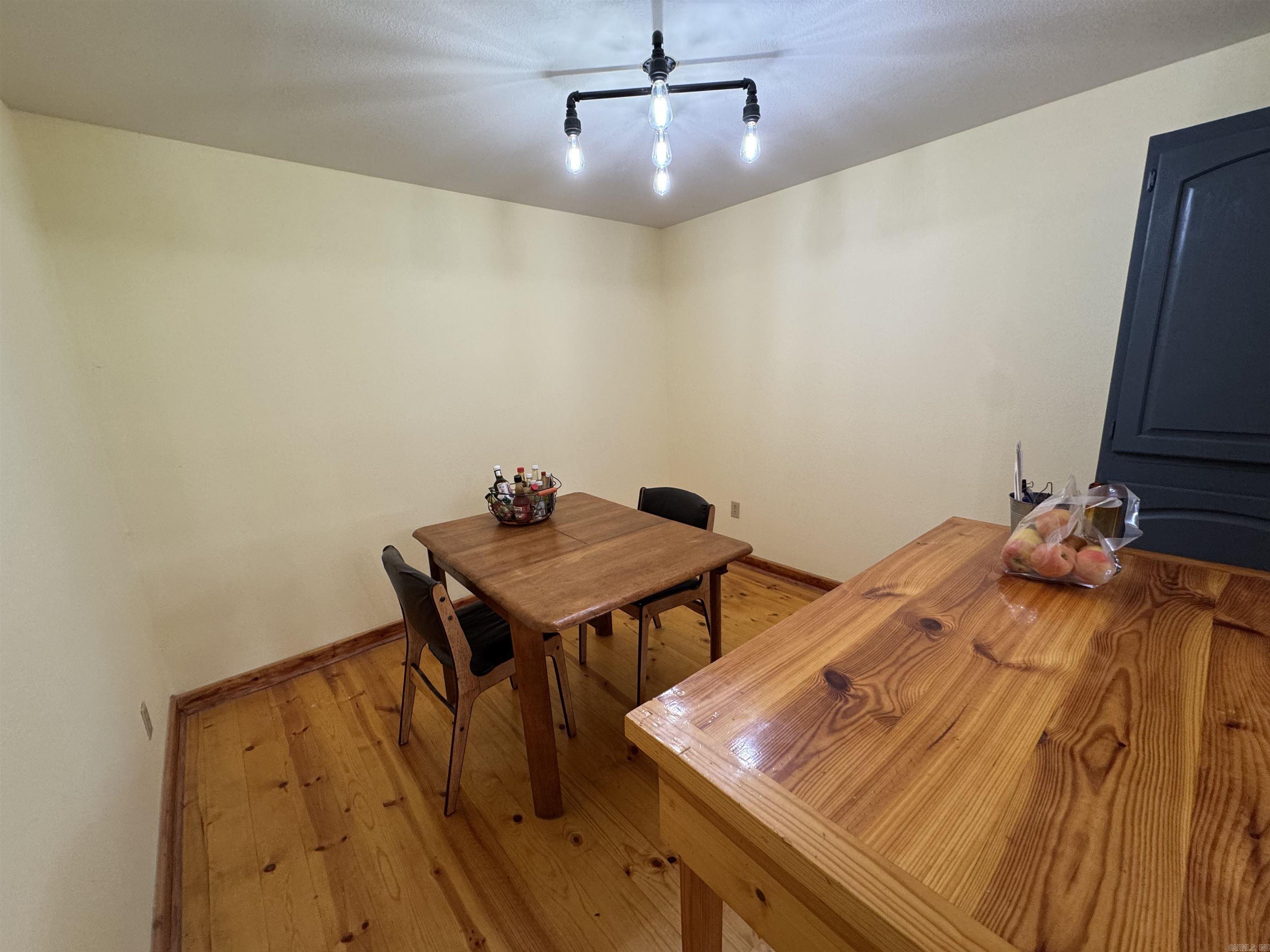 1802 W Clay  Piggott, AR
