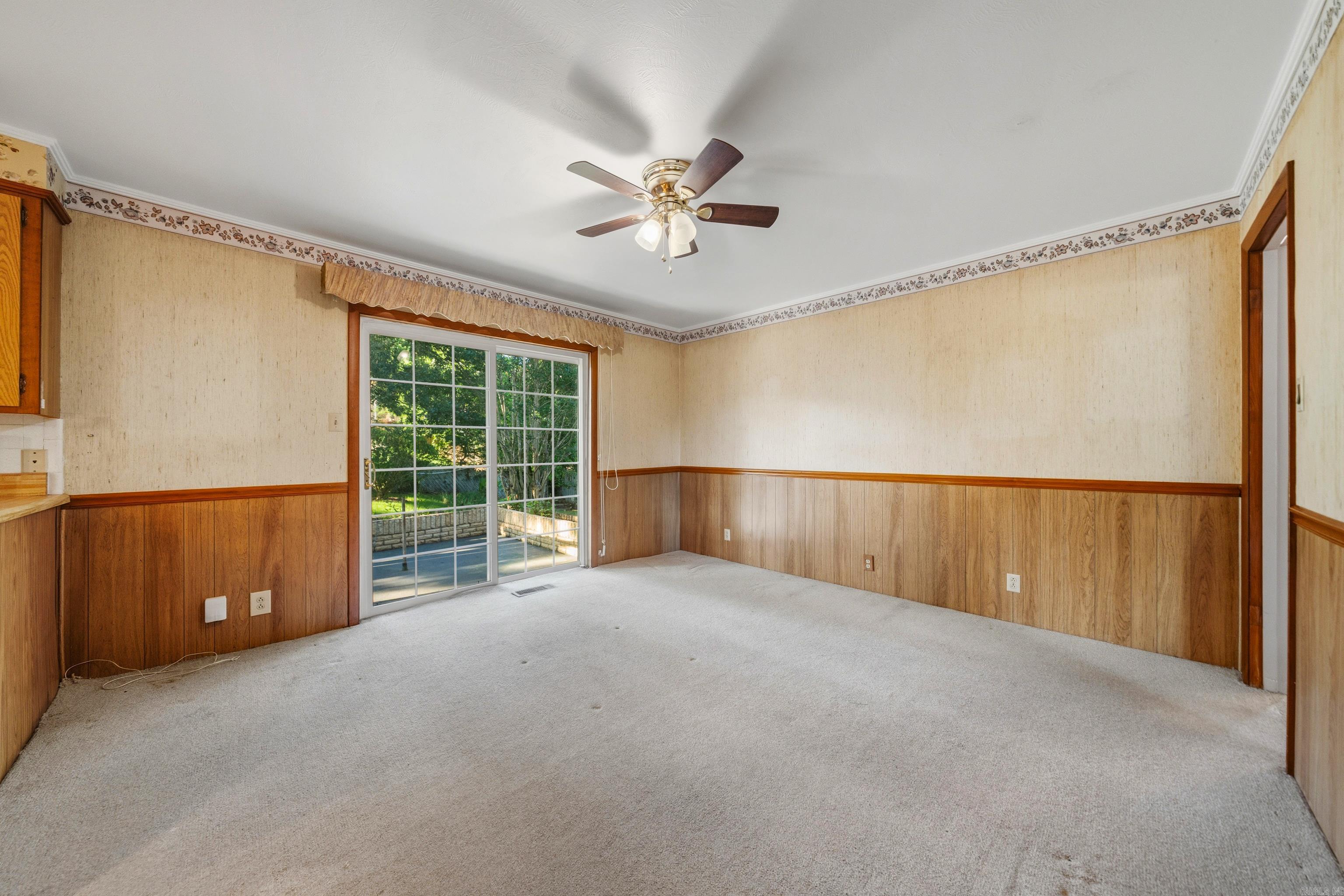 102 Dahlia St  Hot Springs, AR