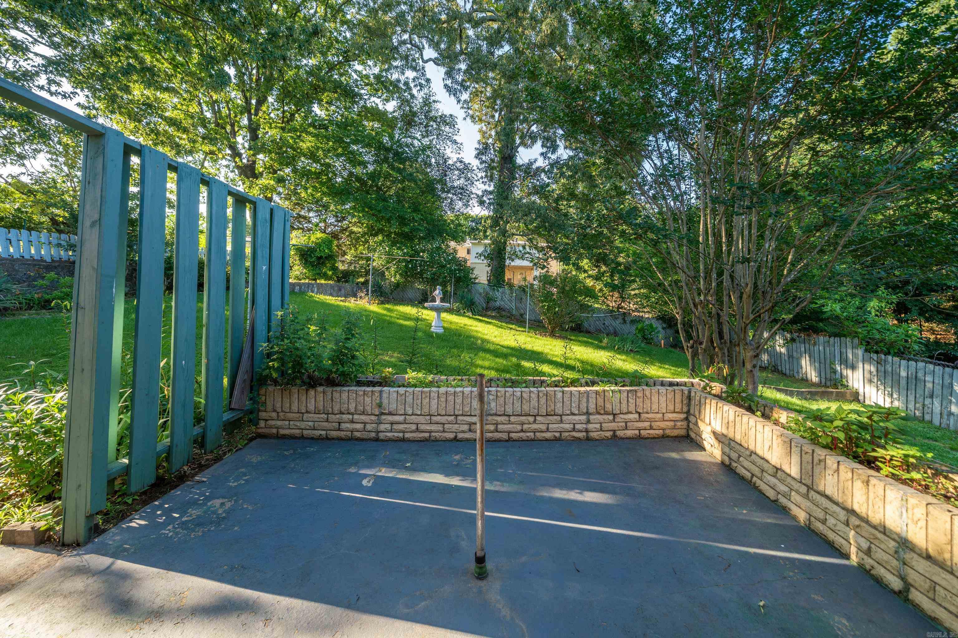102 Dahlia St  Hot Springs, AR