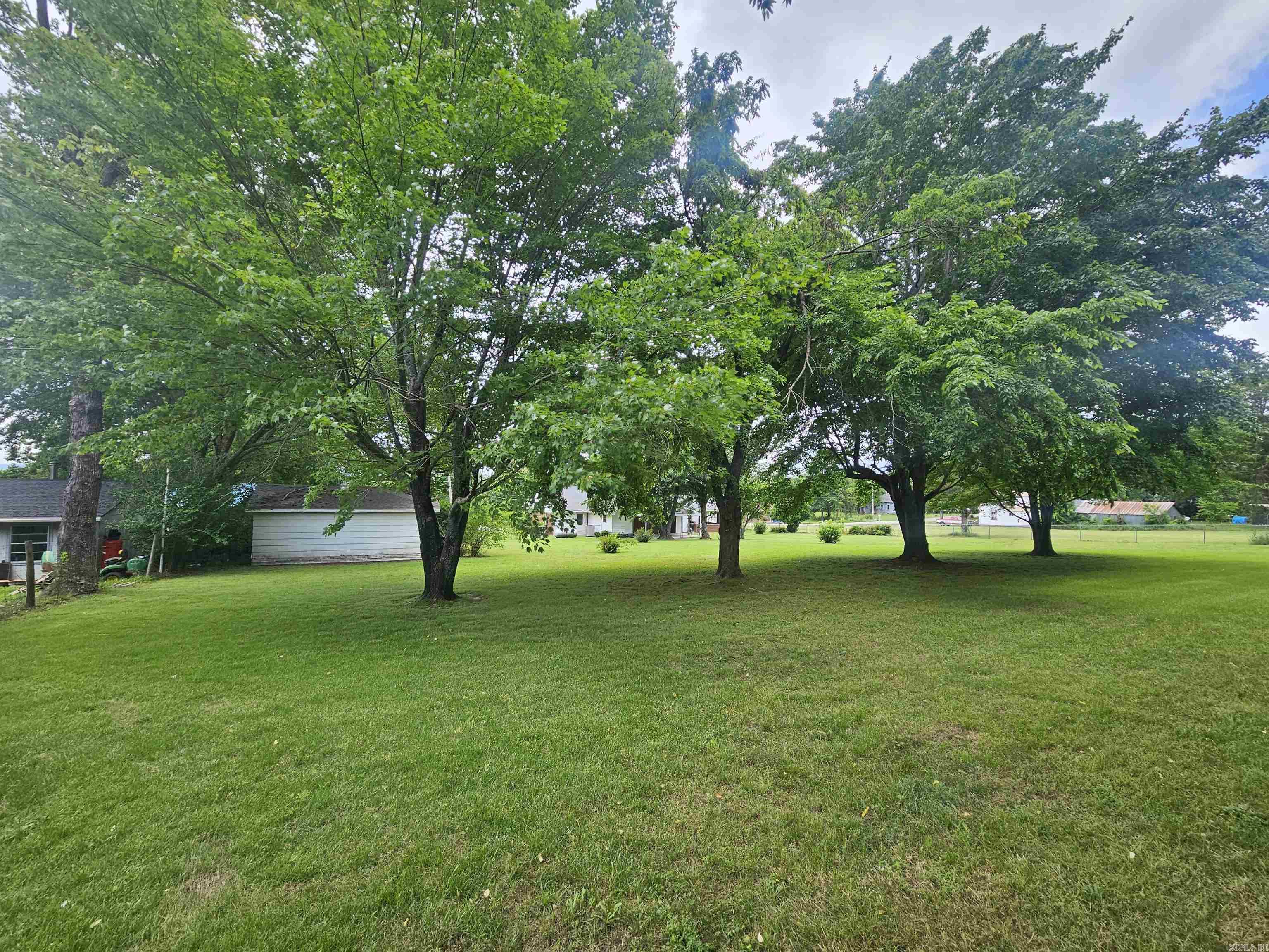 511 Spring  Marshall, AR