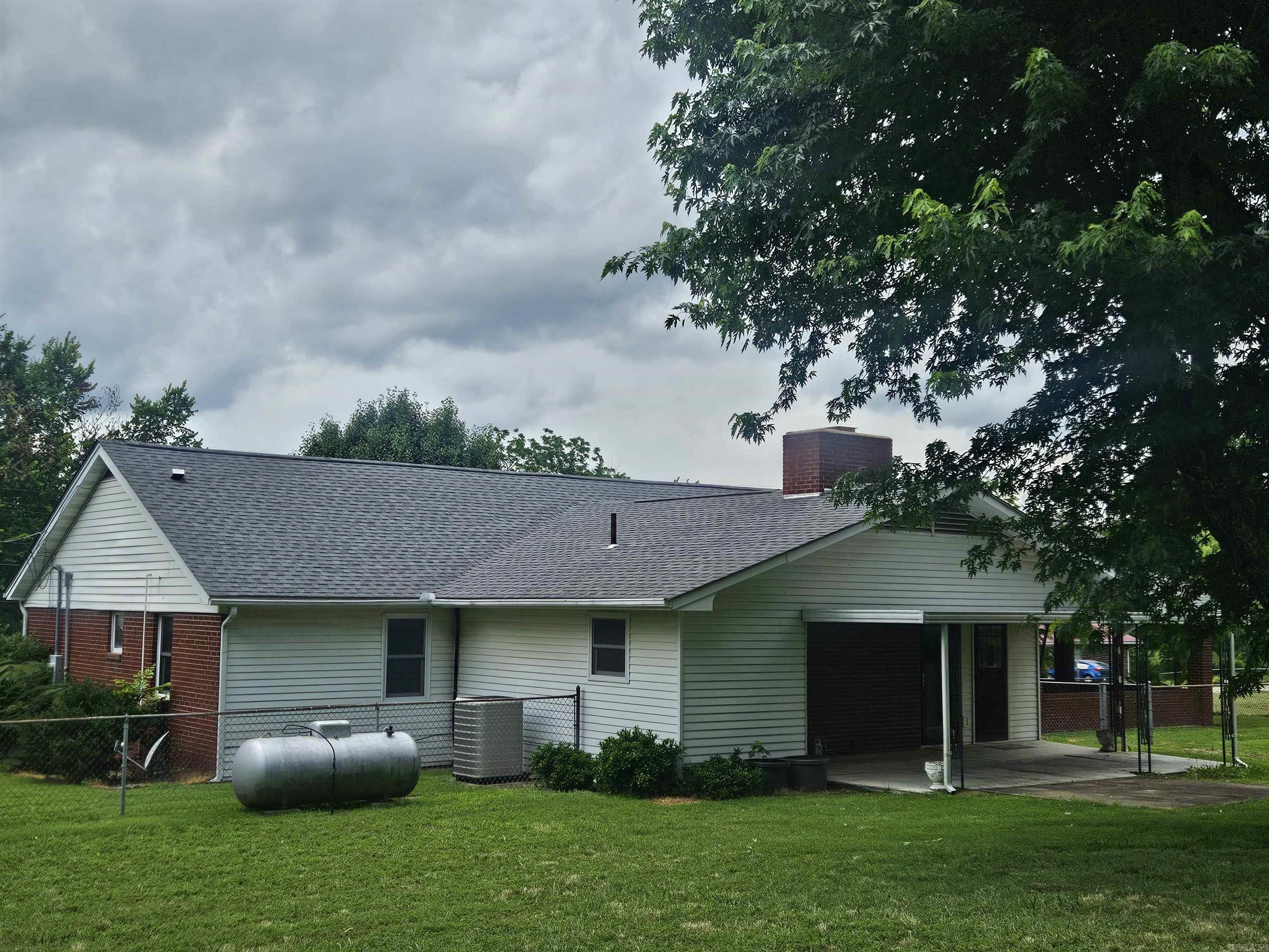 511 Spring  Marshall, AR