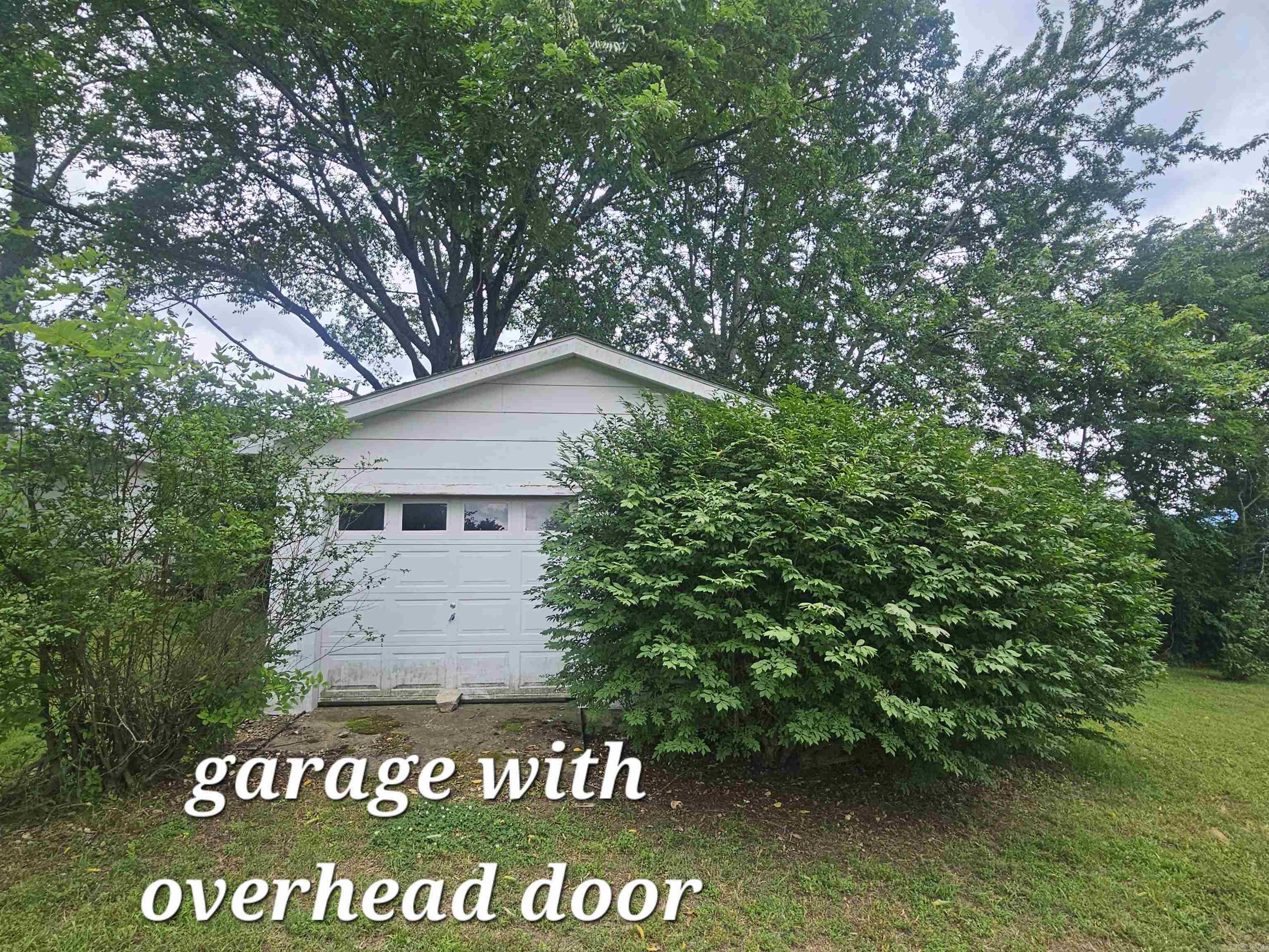 511 Spring  Marshall, AR