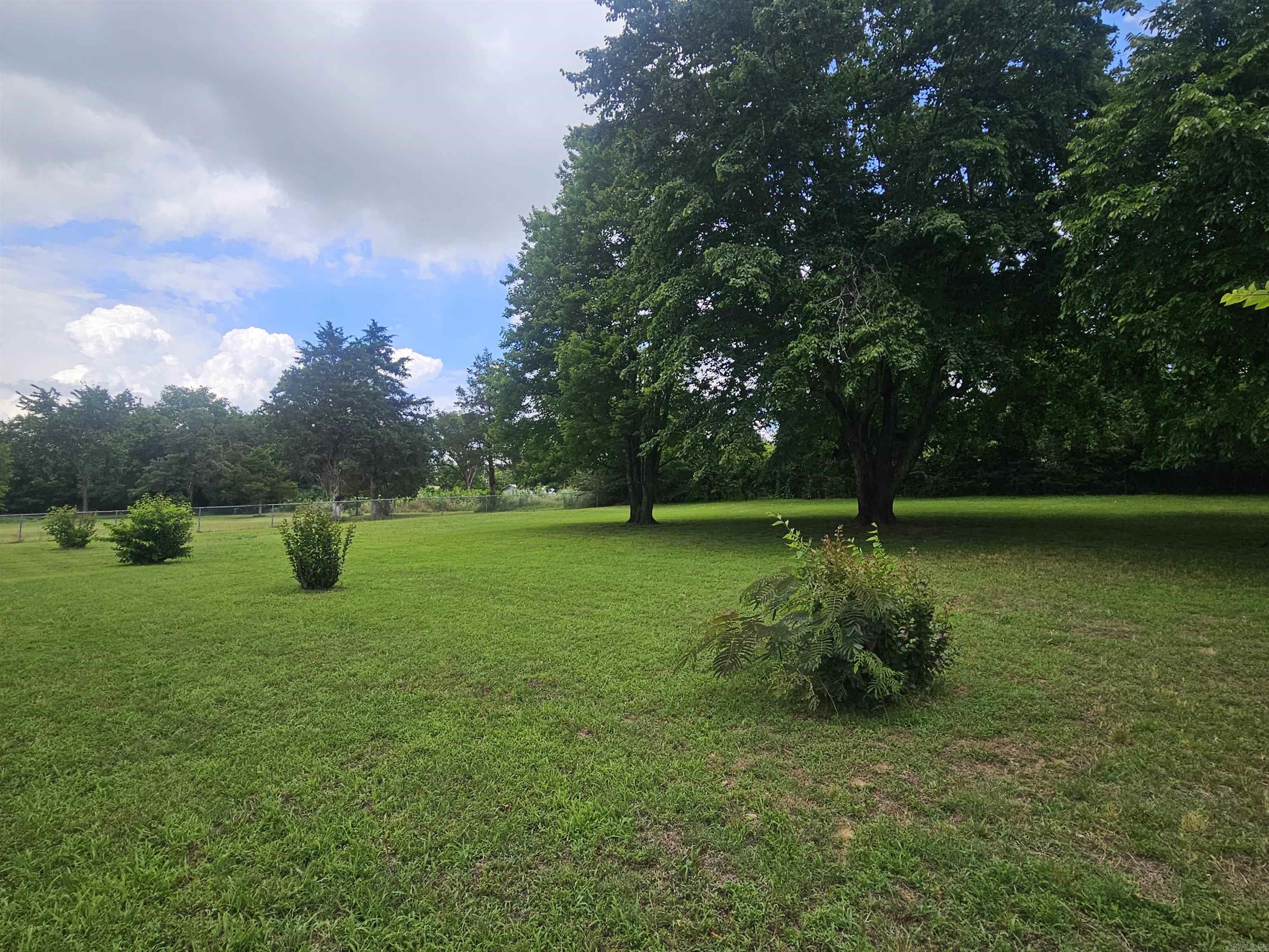 511 Spring  Marshall, AR