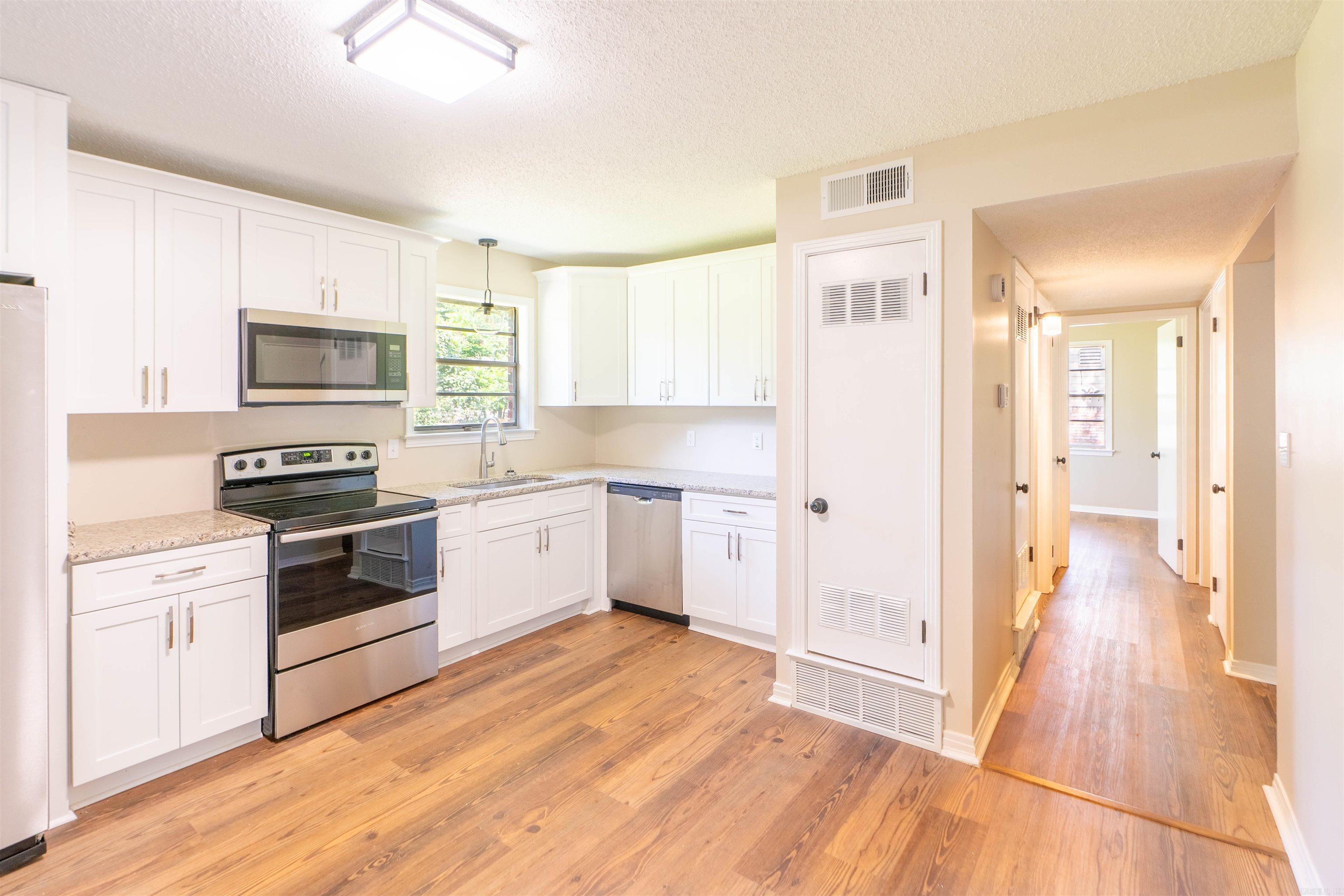 230 Lexington Dr  Forrest City, AR