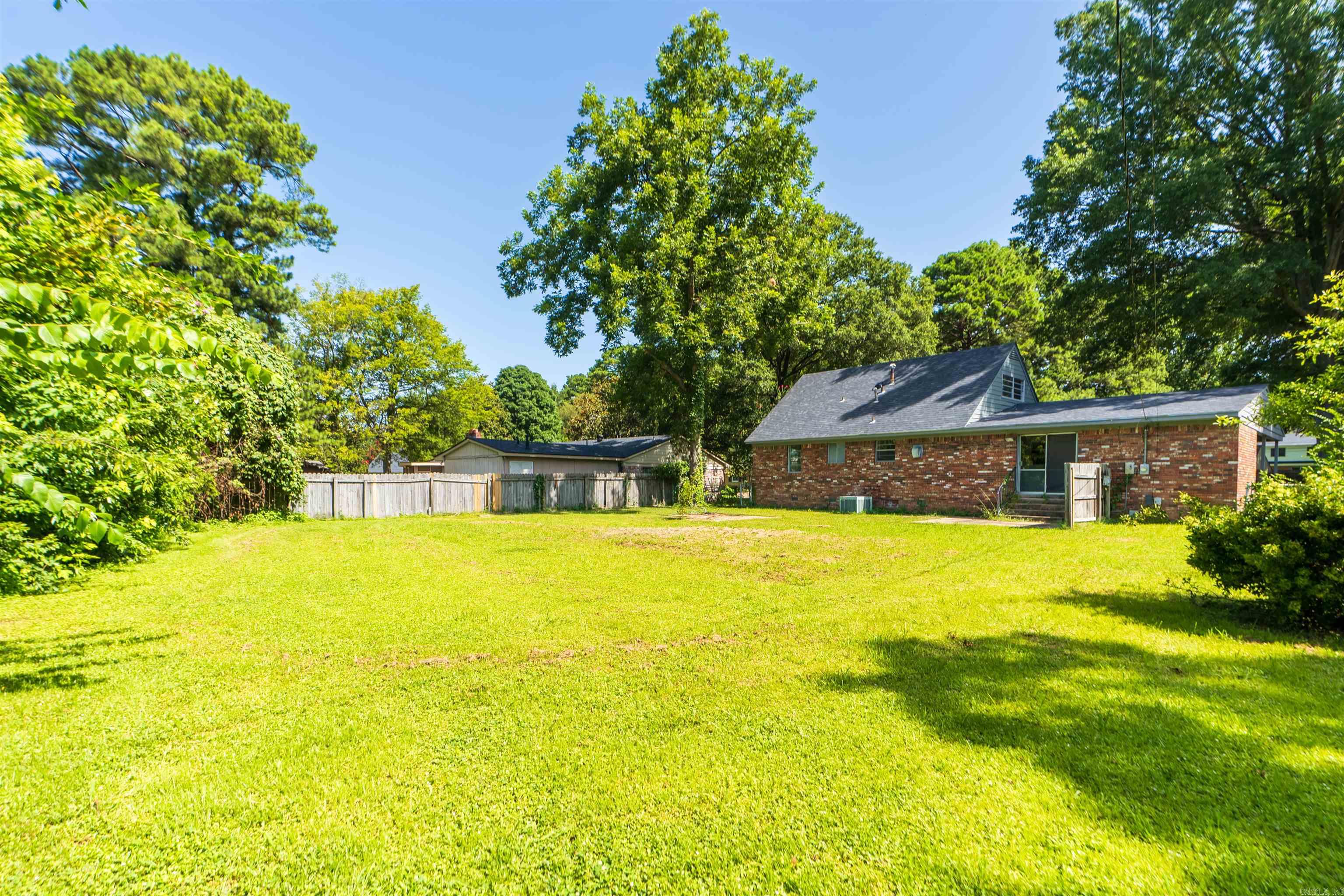 230 Lexington Dr  Forrest City, AR