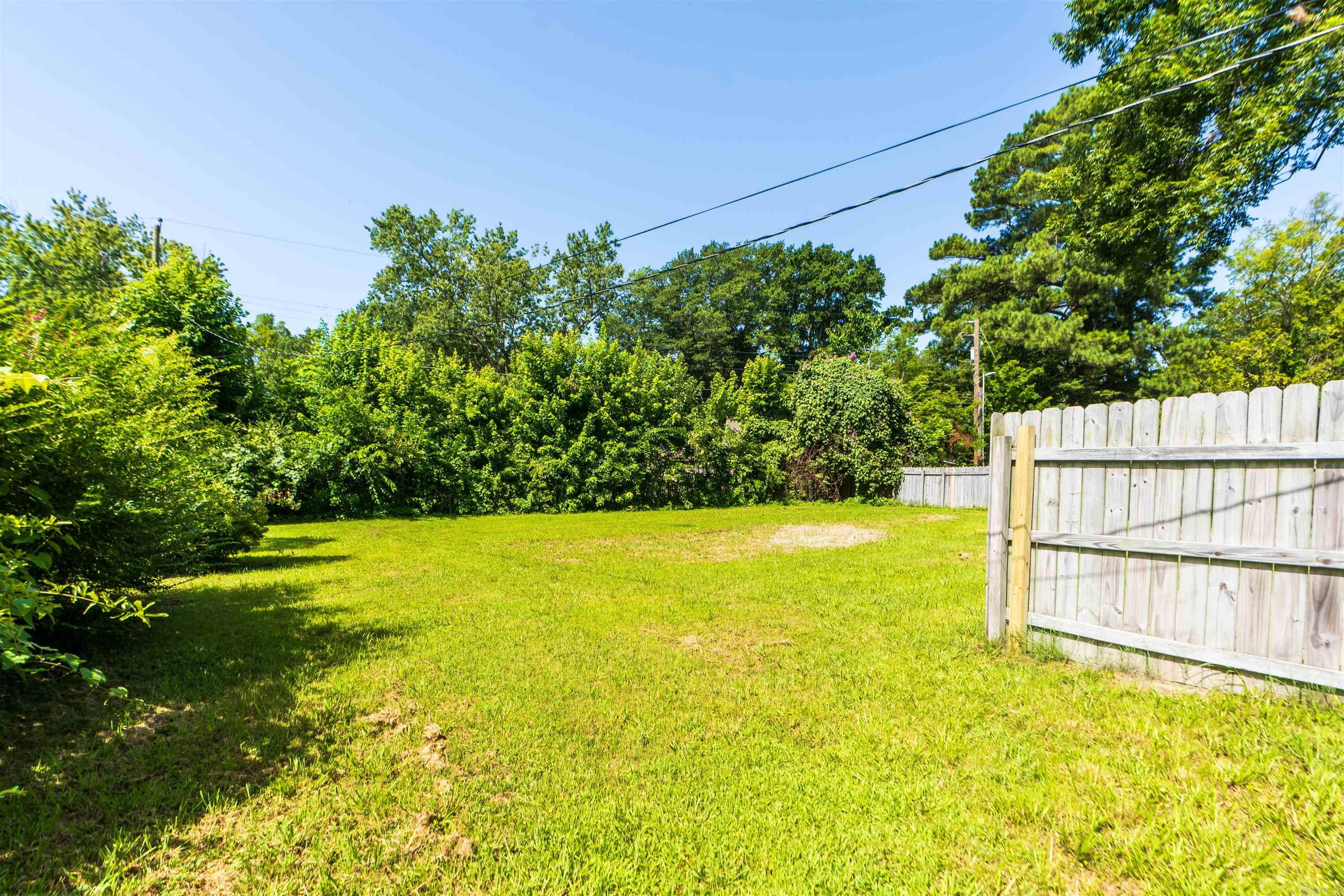 230 Lexington Dr  Forrest City, AR