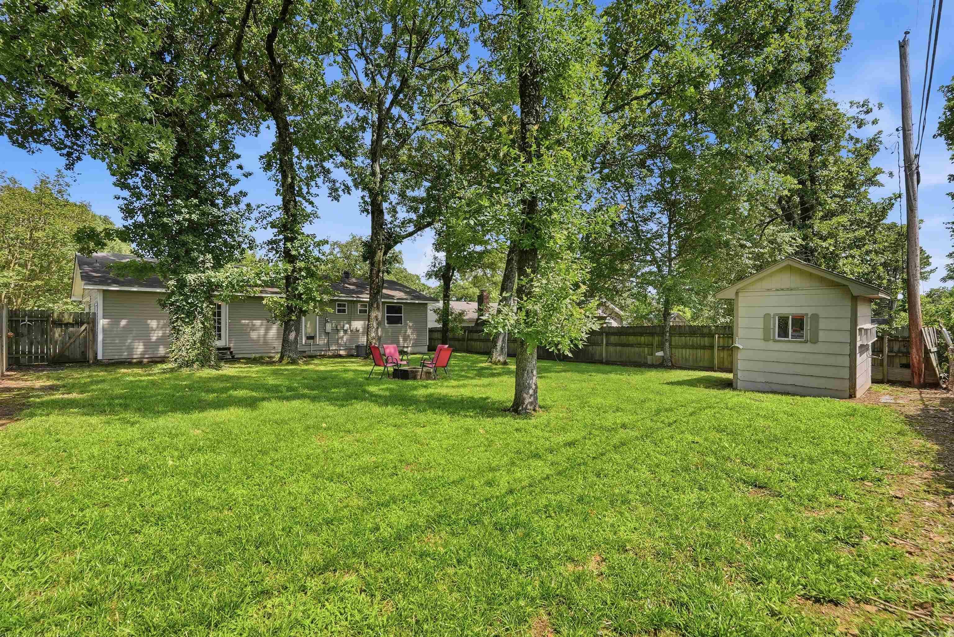 9119 Woodbine St  Sherwood, AR