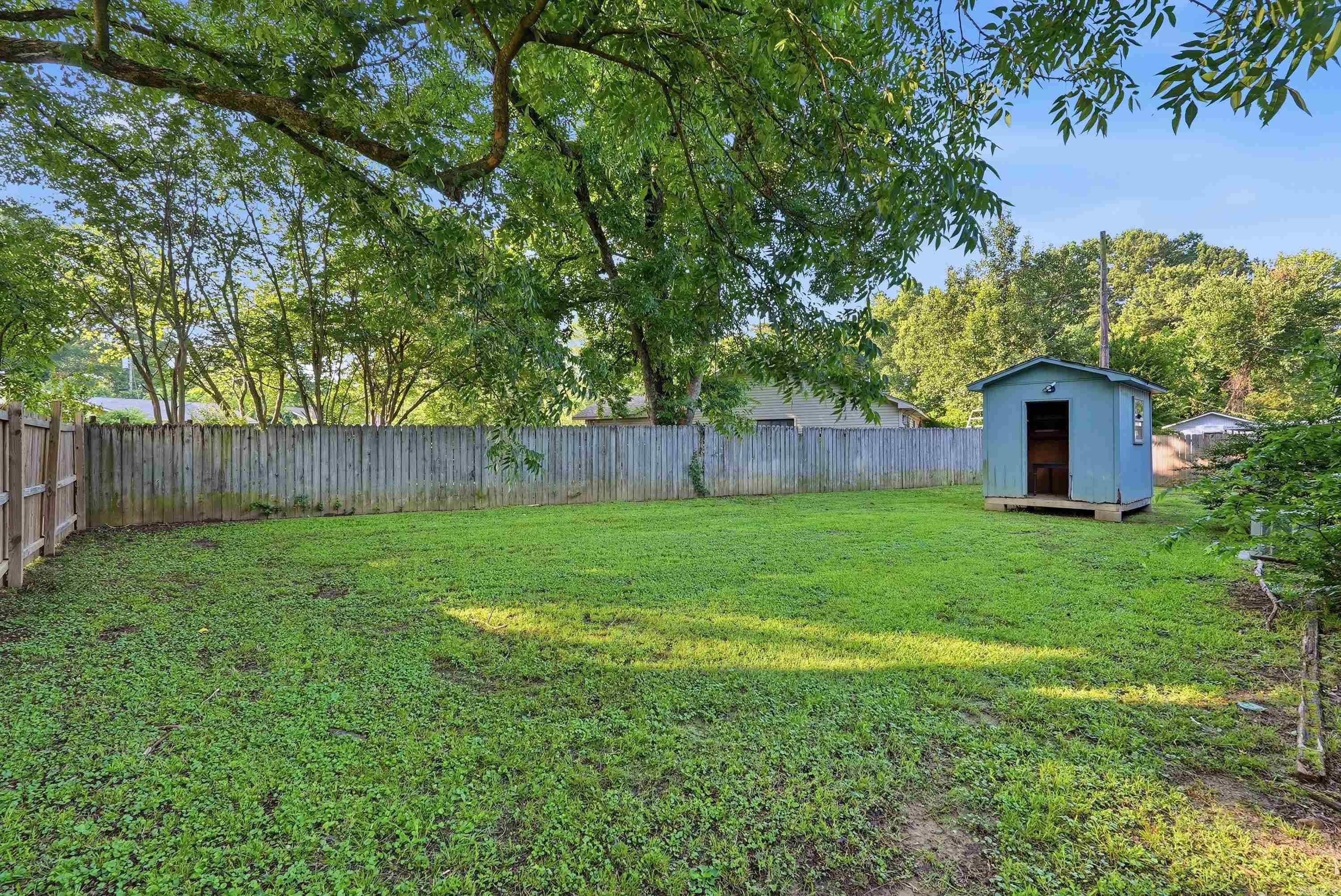 1312 Sunset Dr  Conway, AR