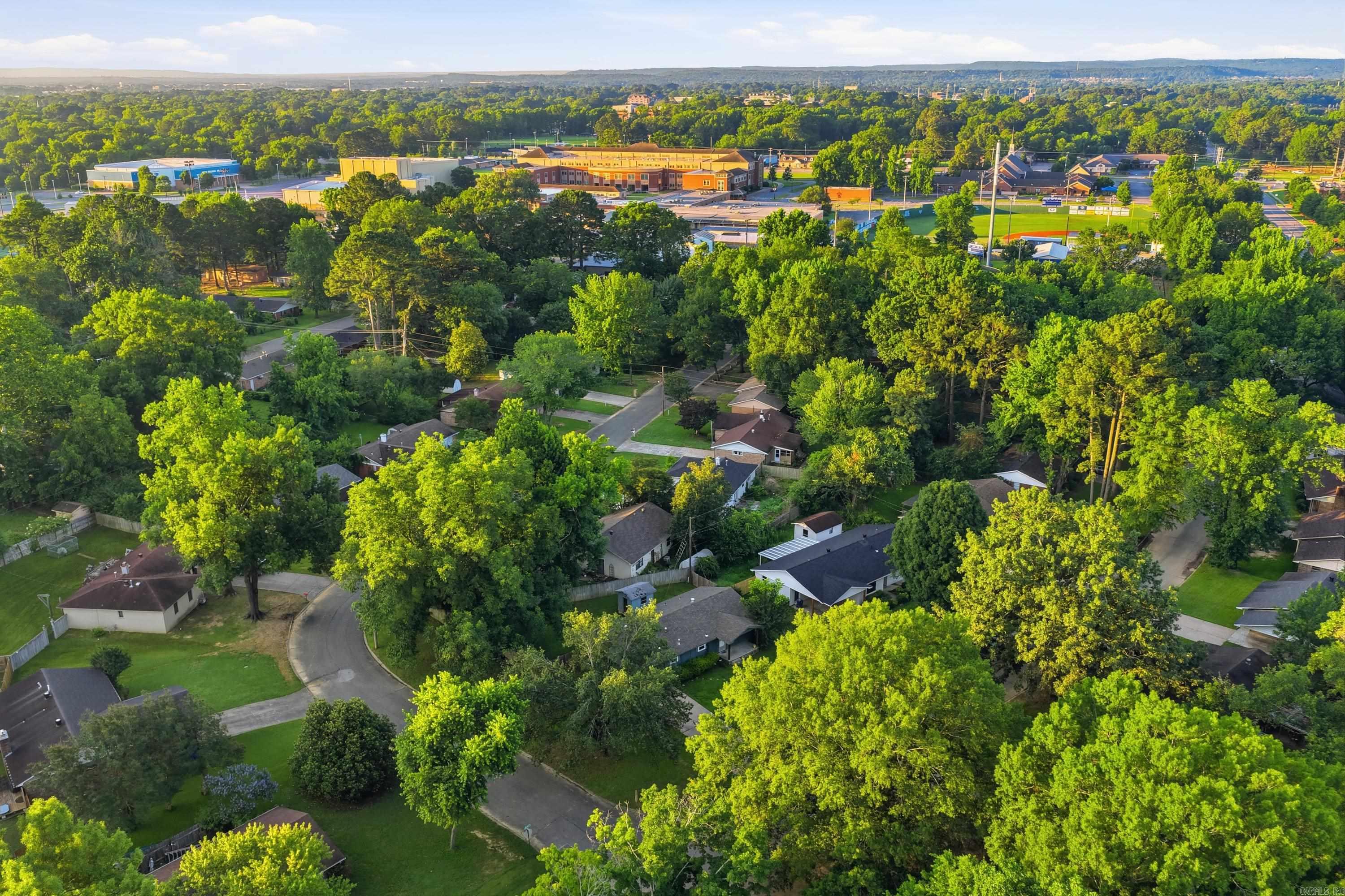 1312 Sunset Dr  Conway, AR