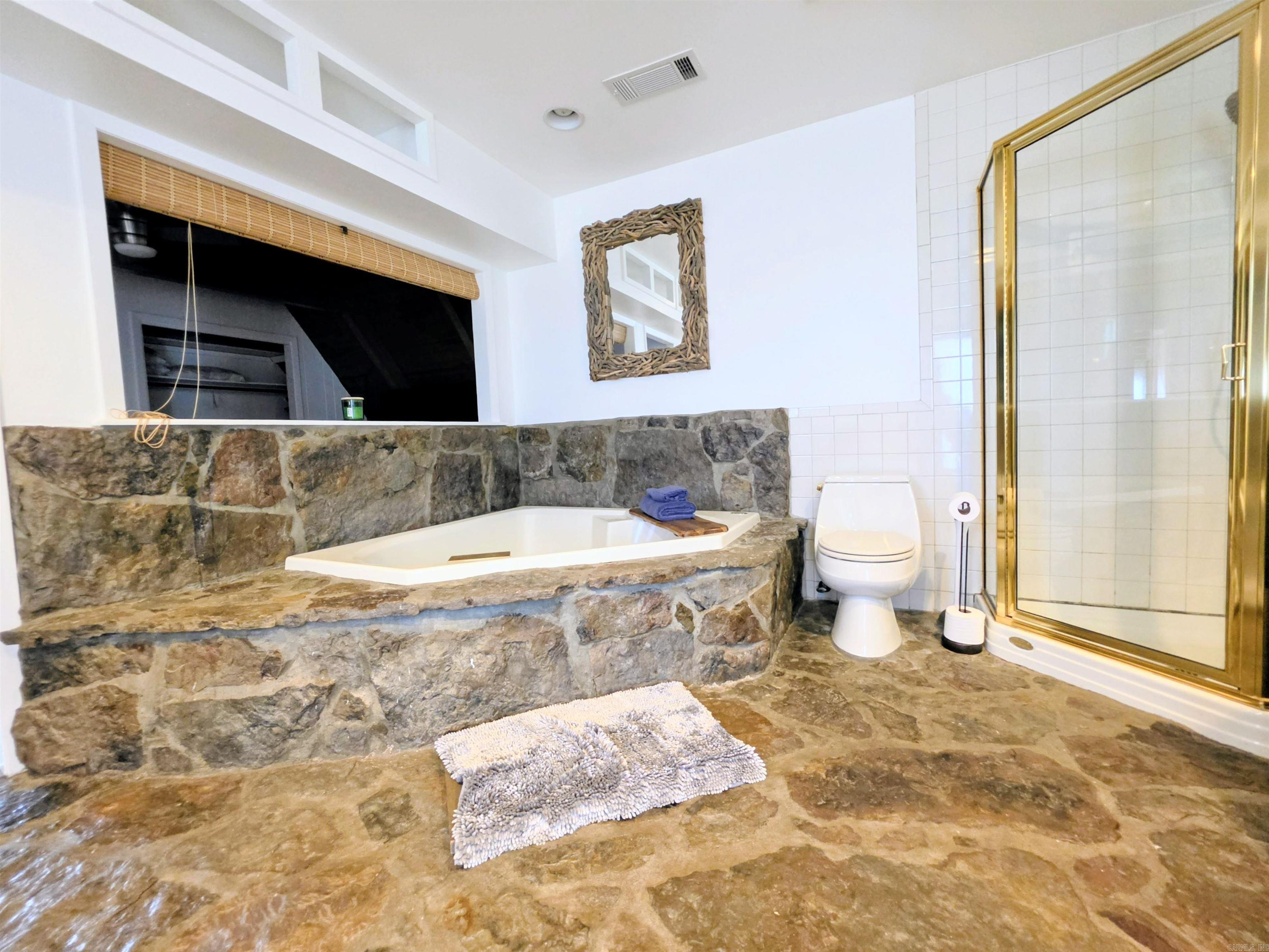 136 Catalina  Hot Springs National Park, AR