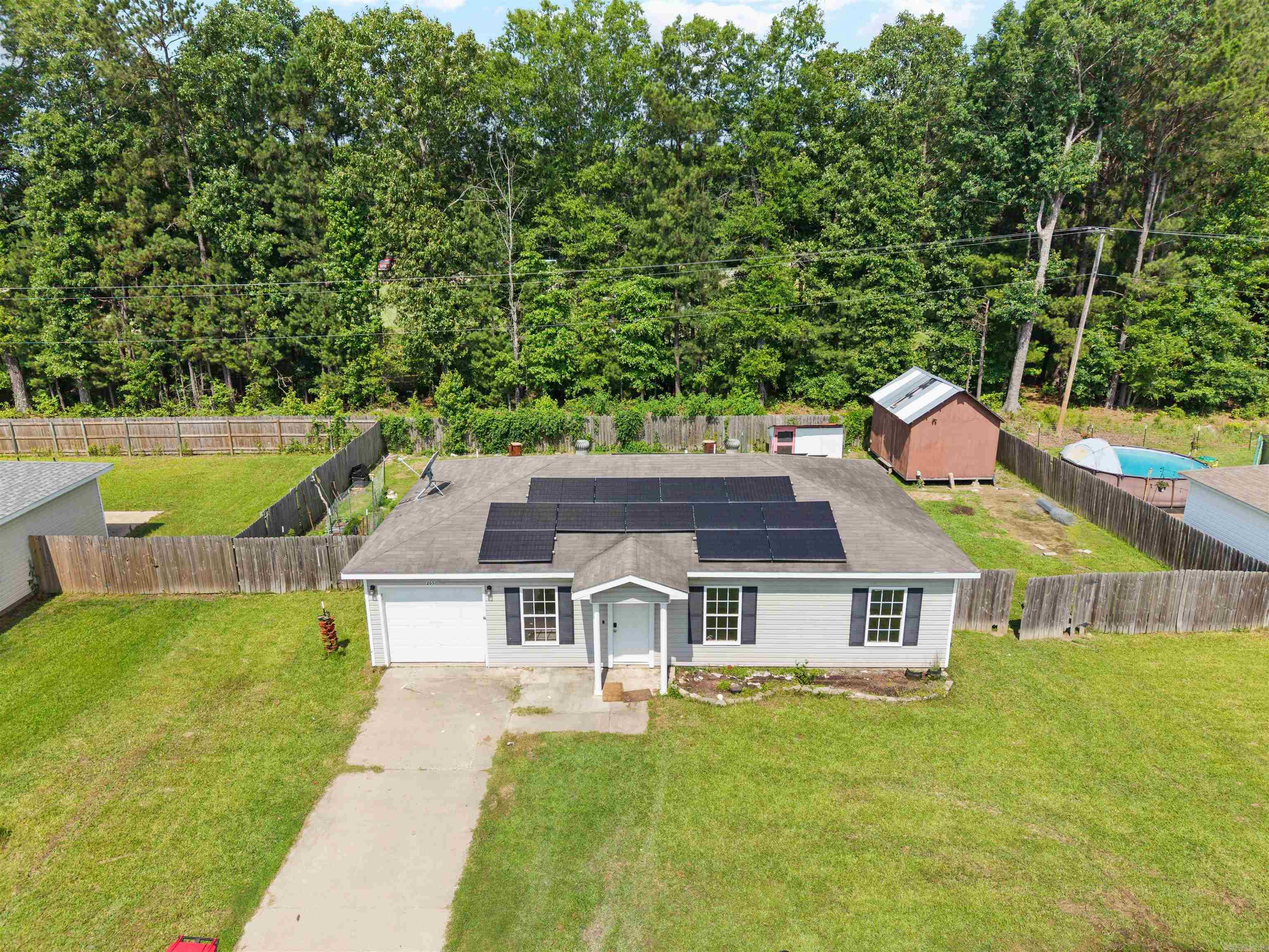 205 Glenn Oaks  Benton, AR