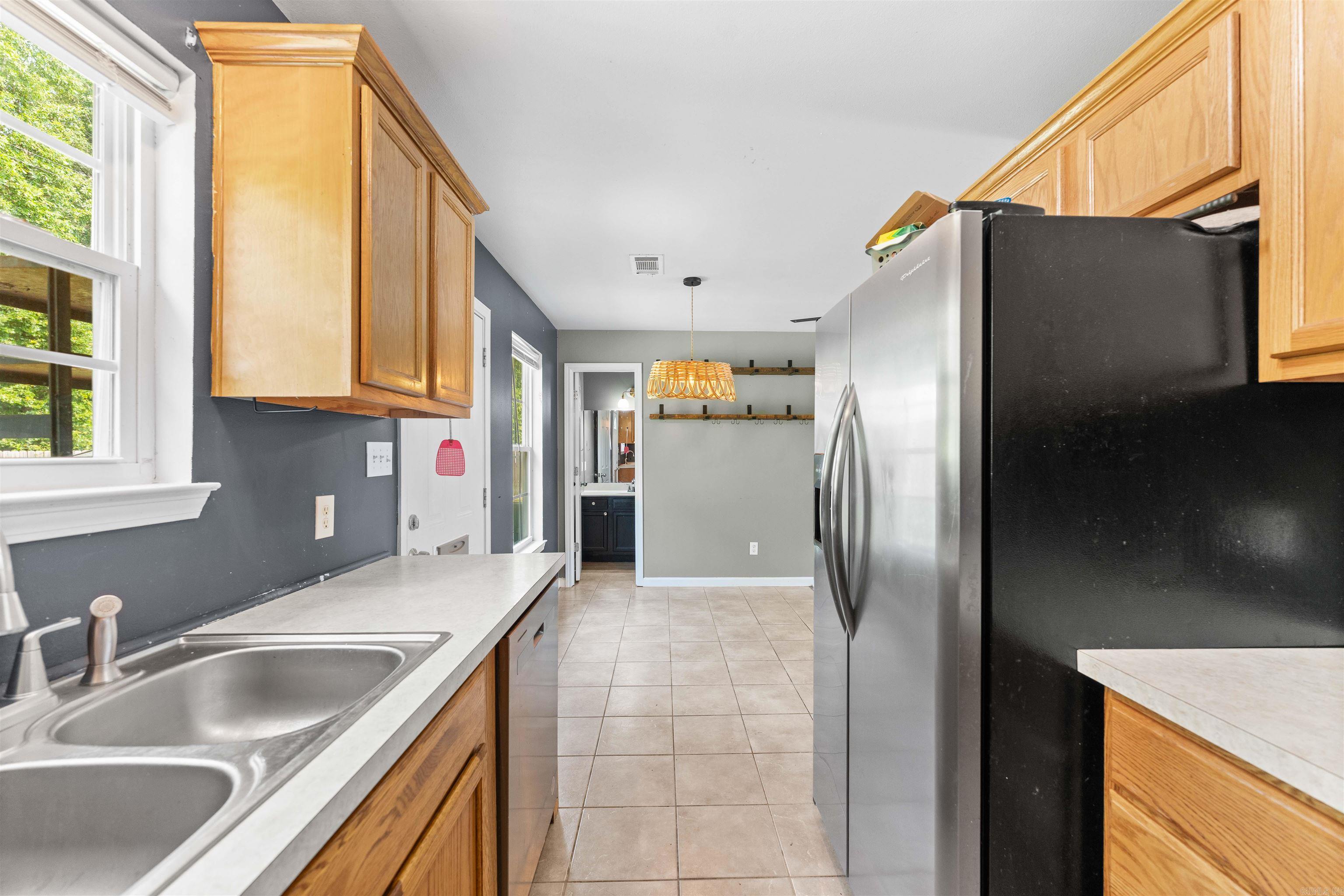 205 Glenn Oaks  Benton, AR