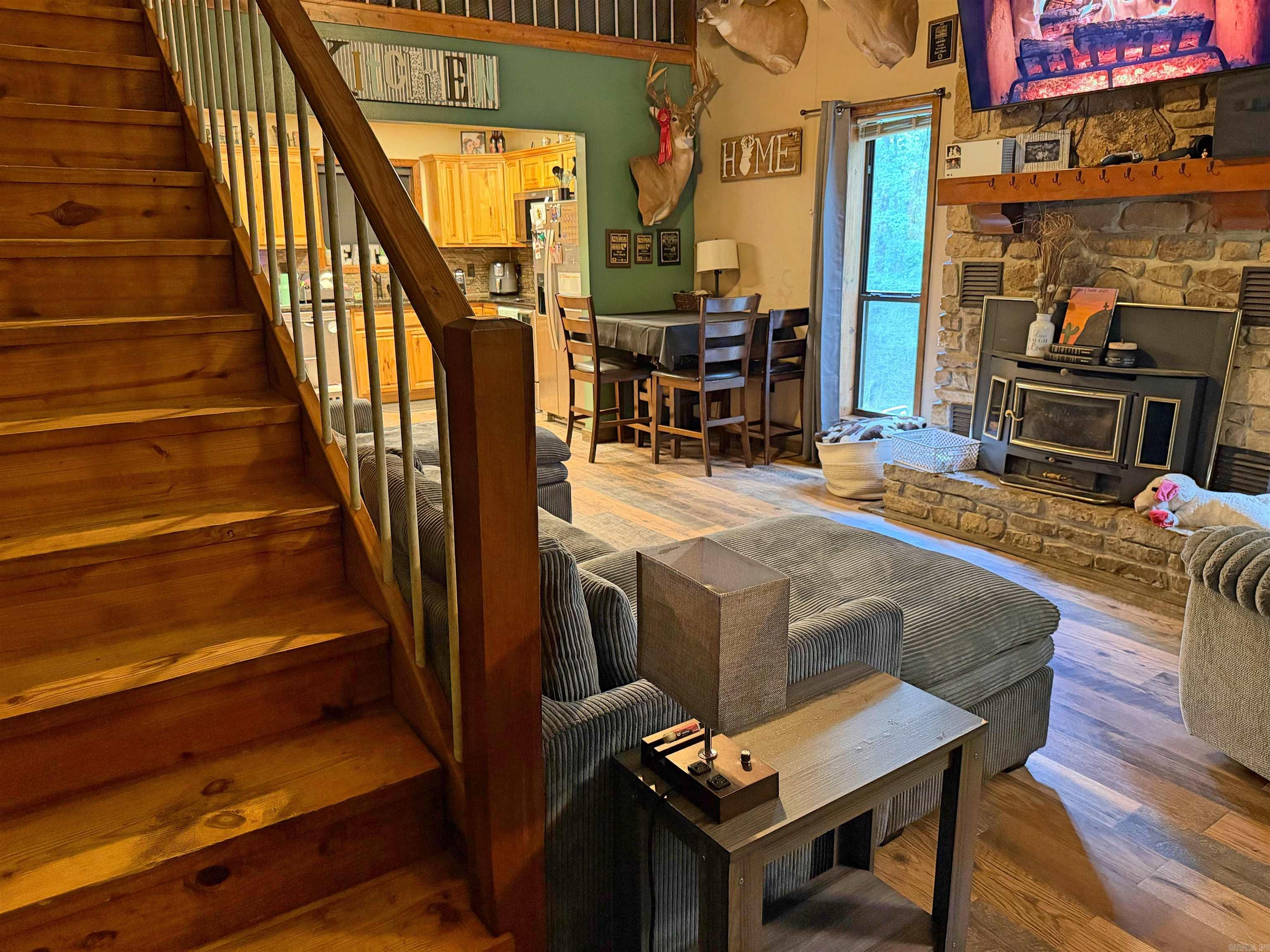 131 Doe Lane  Mountain View, AR