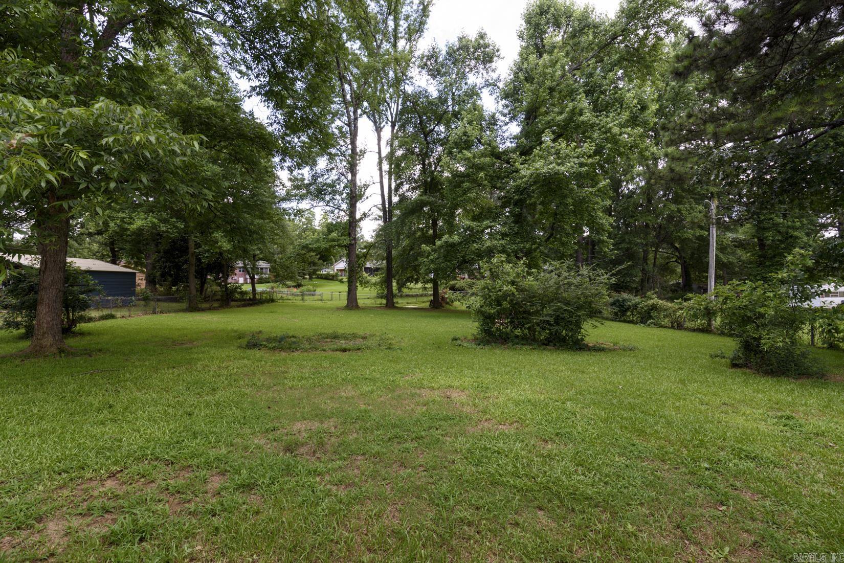 6 Dunfrettin Place  Sherwood, AR