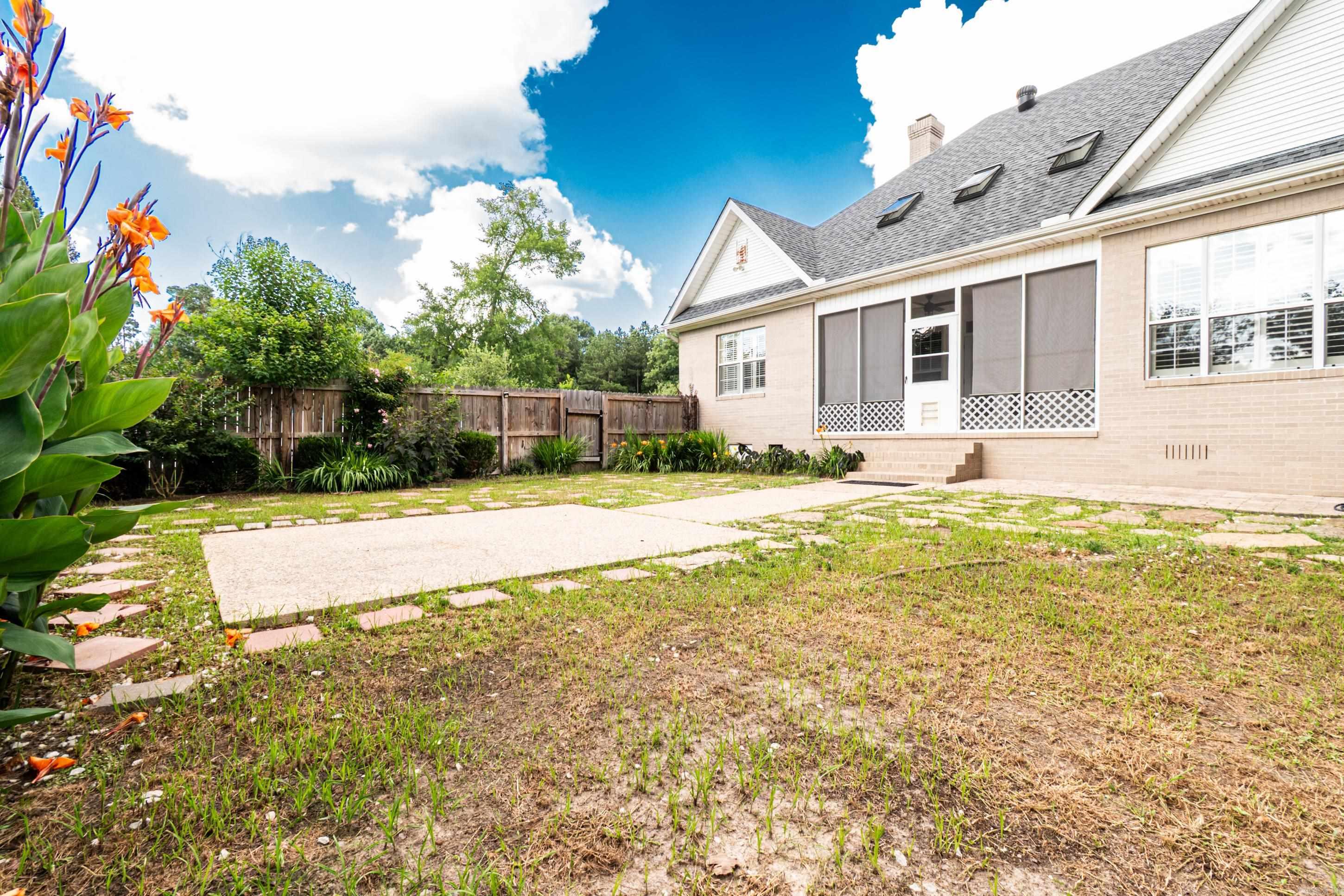 1406 Glenwood Dr  El Dorado, AR