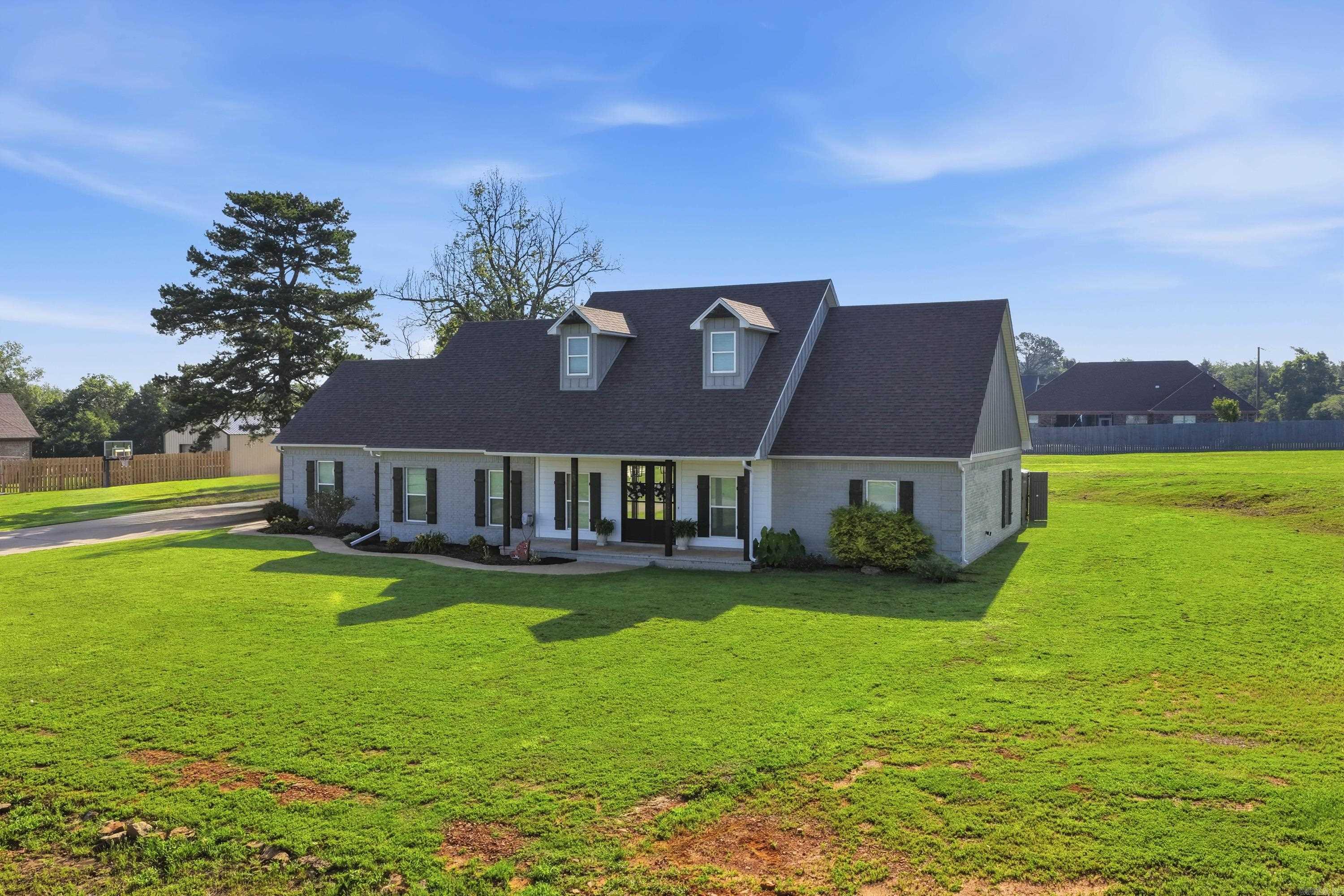 33 Pear Circle  Greenbrier, AR