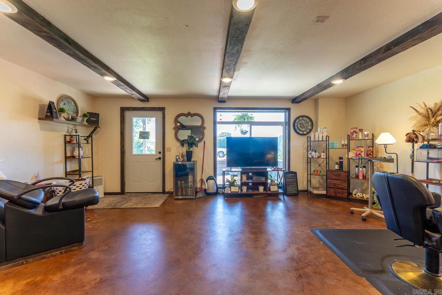 238 Private Road 63-106  Thayer, MO