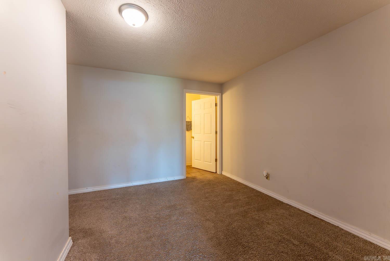 238 Private Road 63-106  Thayer, MO